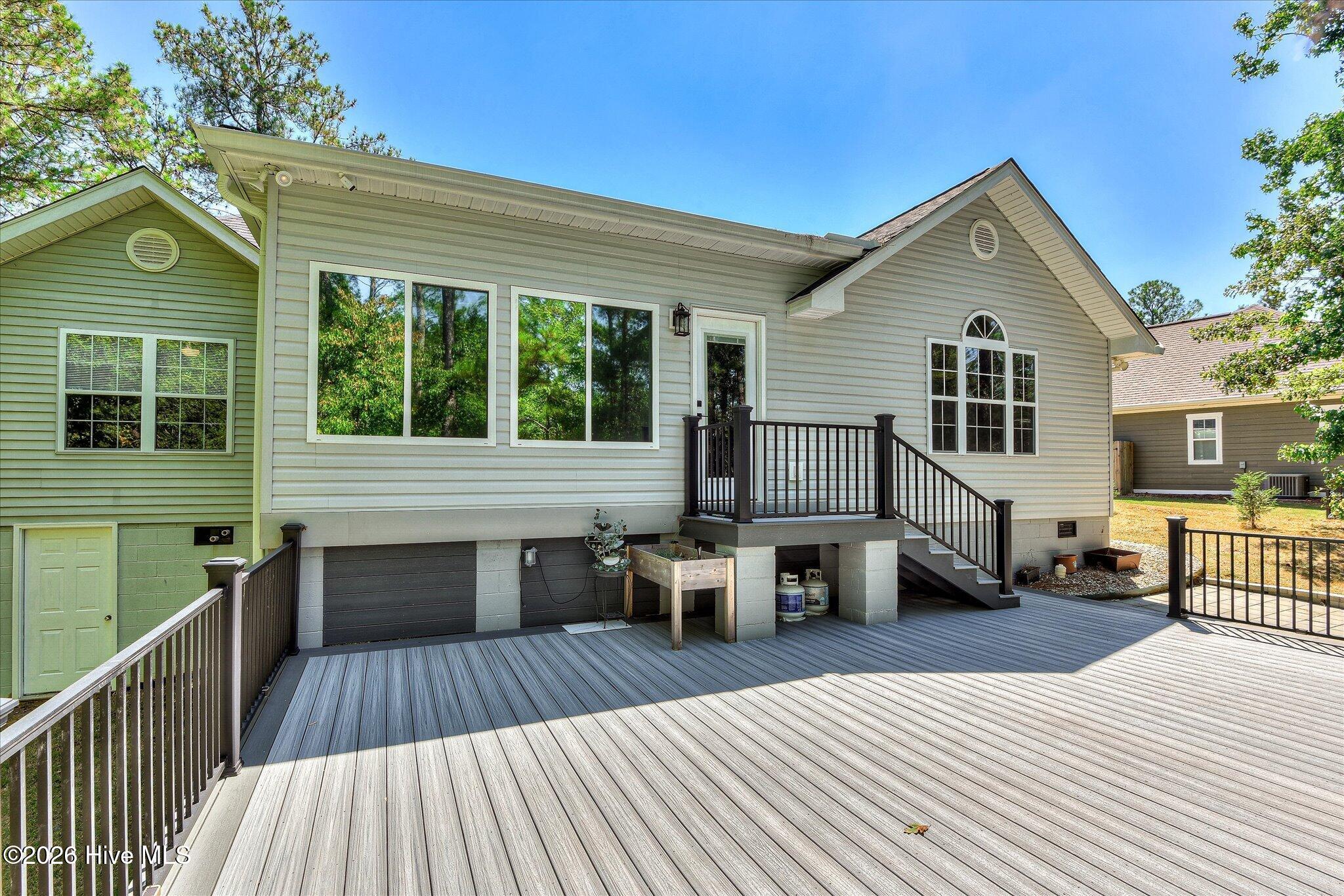 408 Reynard Place Property Photo 44