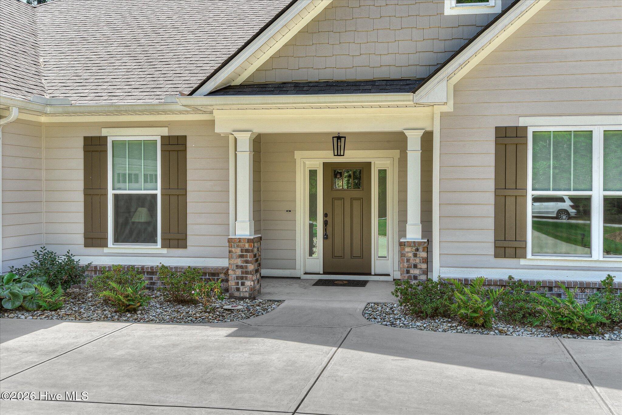 128 Godfrey Drive Property Photo 4