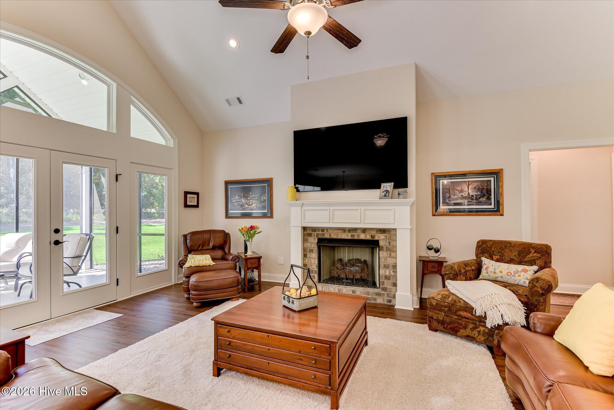 128 Godfrey Drive Property Photo 10