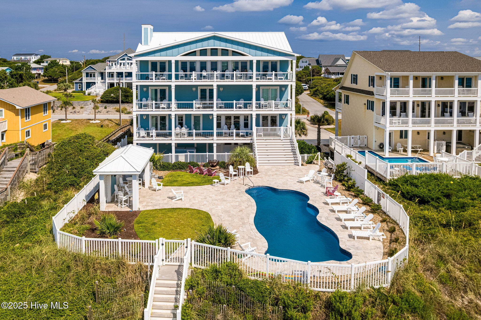 4803 Ocean Drive Property Image
