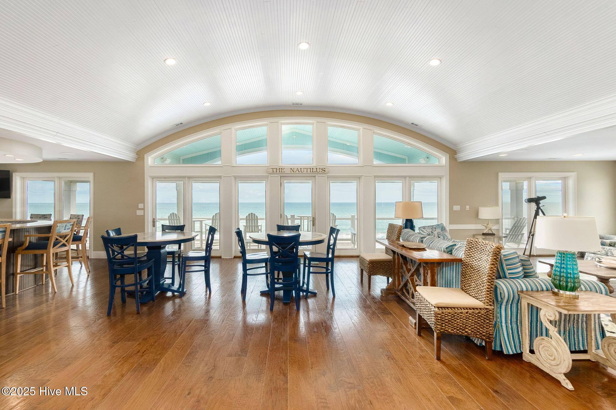 4803 Ocean Drive Property Photo 9