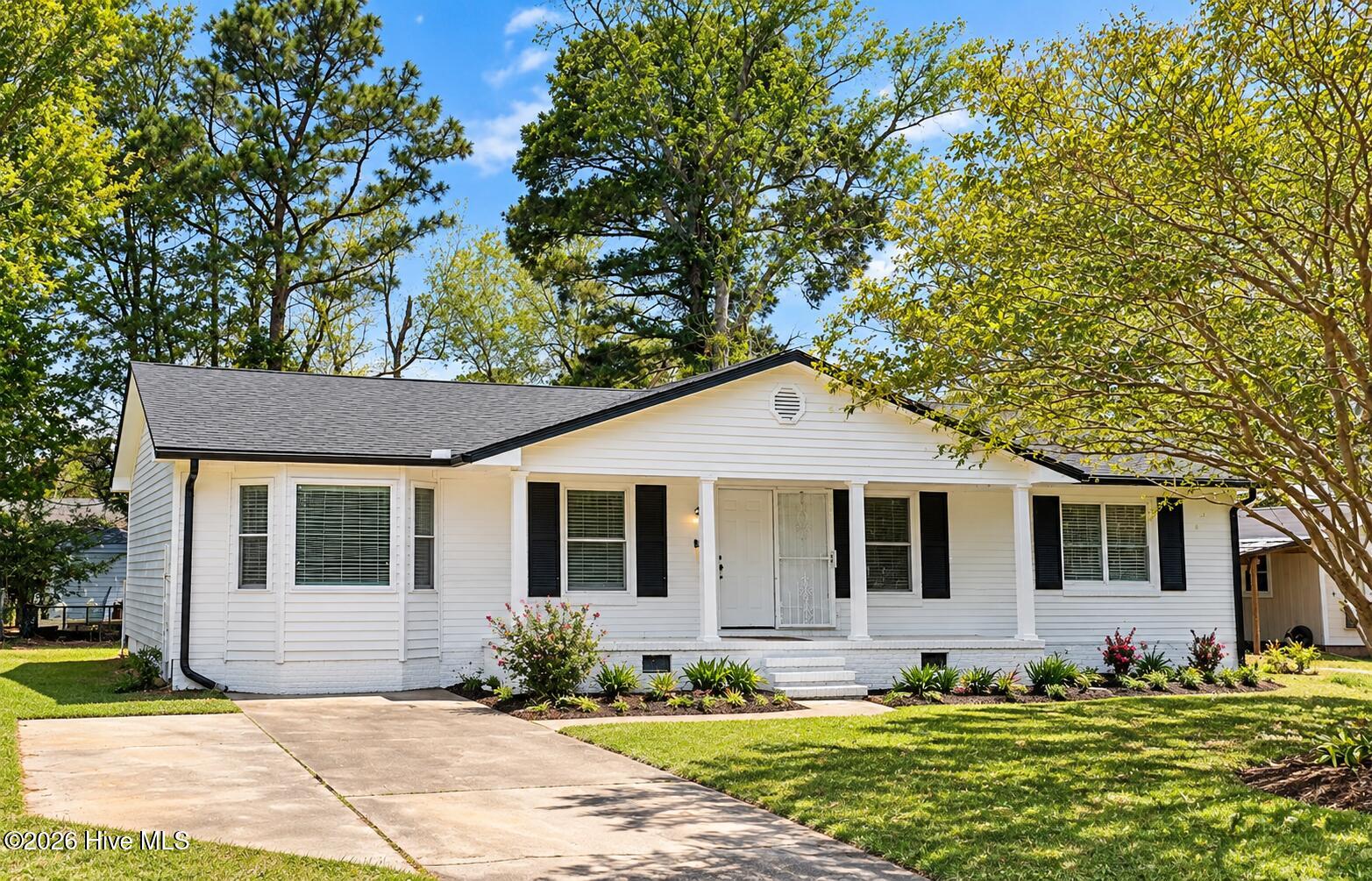 202 Pine Dale Road Property Photo 1