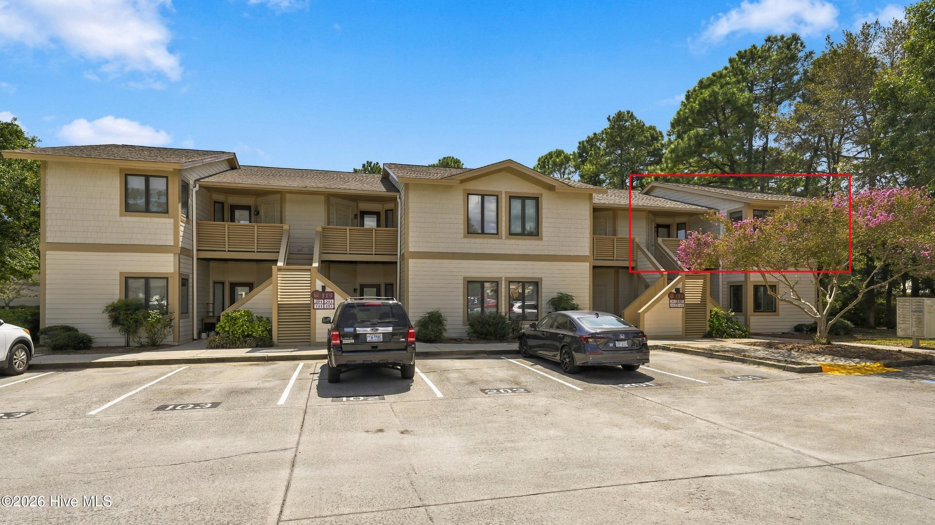 115 Longstreet Drive 208 Property Photo 2