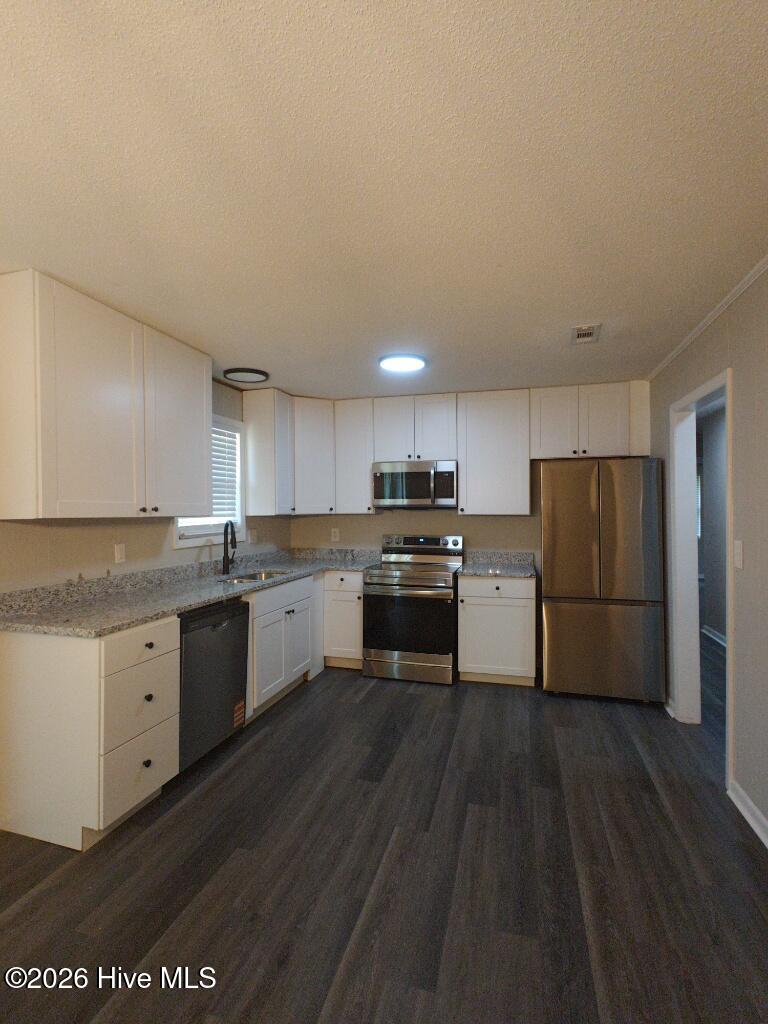 3412 Kensington Drive S Property Photo 5