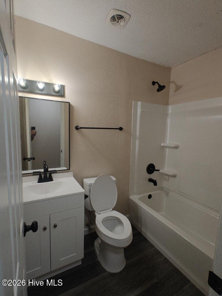 3412 Kensington Drive S Property Photo 7