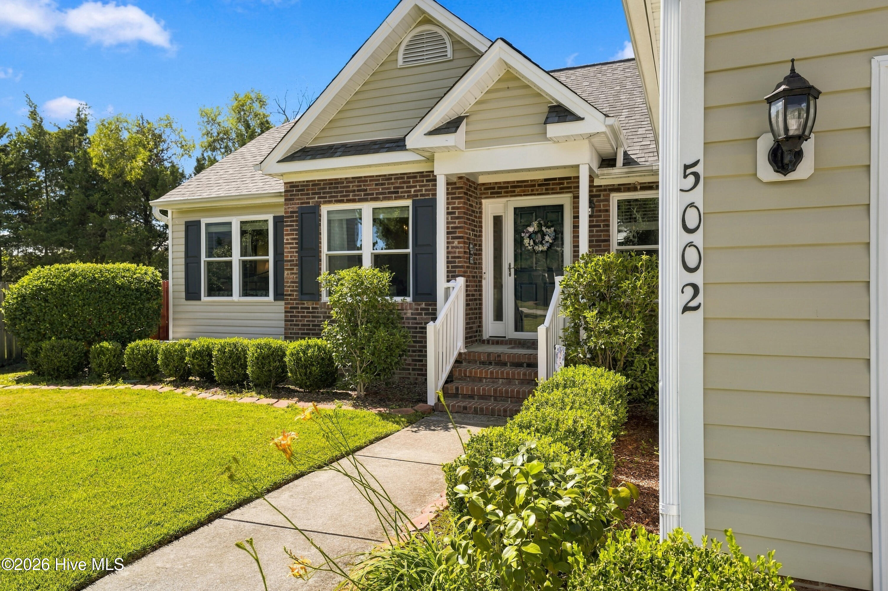 5002 Blue Grass Court Property Photo 2