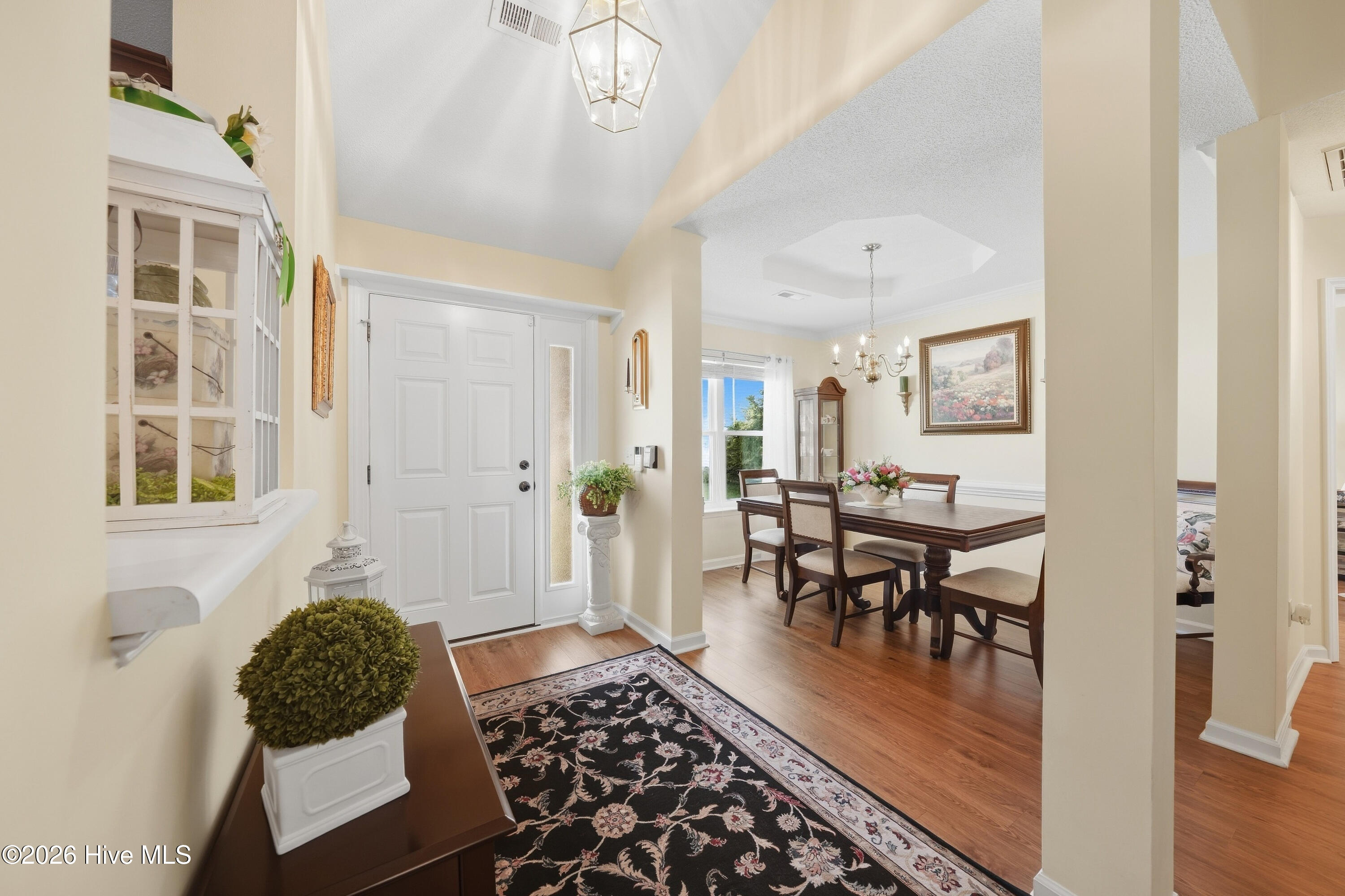 5002 Blue Grass Court Property Photo 5