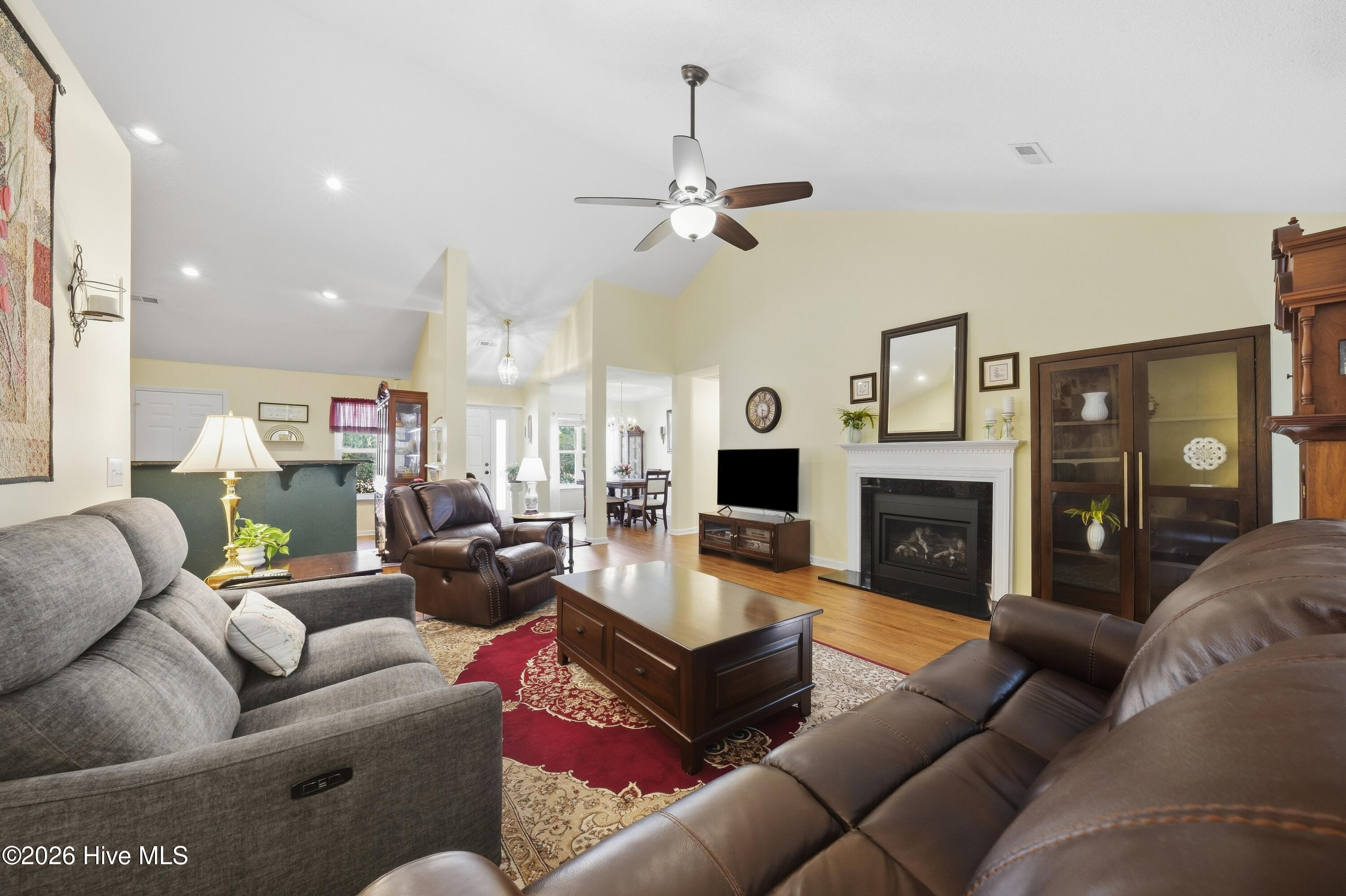5002 Blue Grass Court Property Photo 10