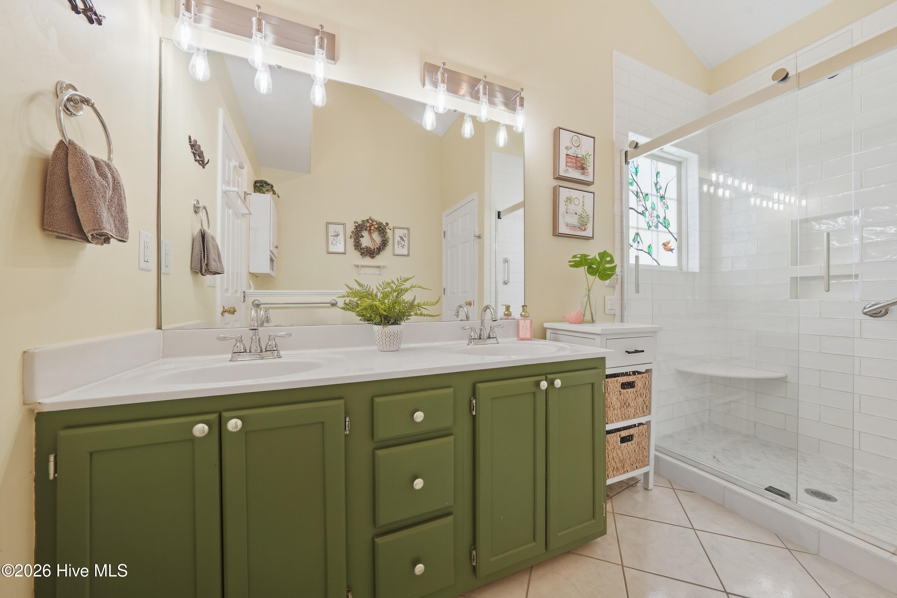 5002 Blue Grass Court Property Photo 21