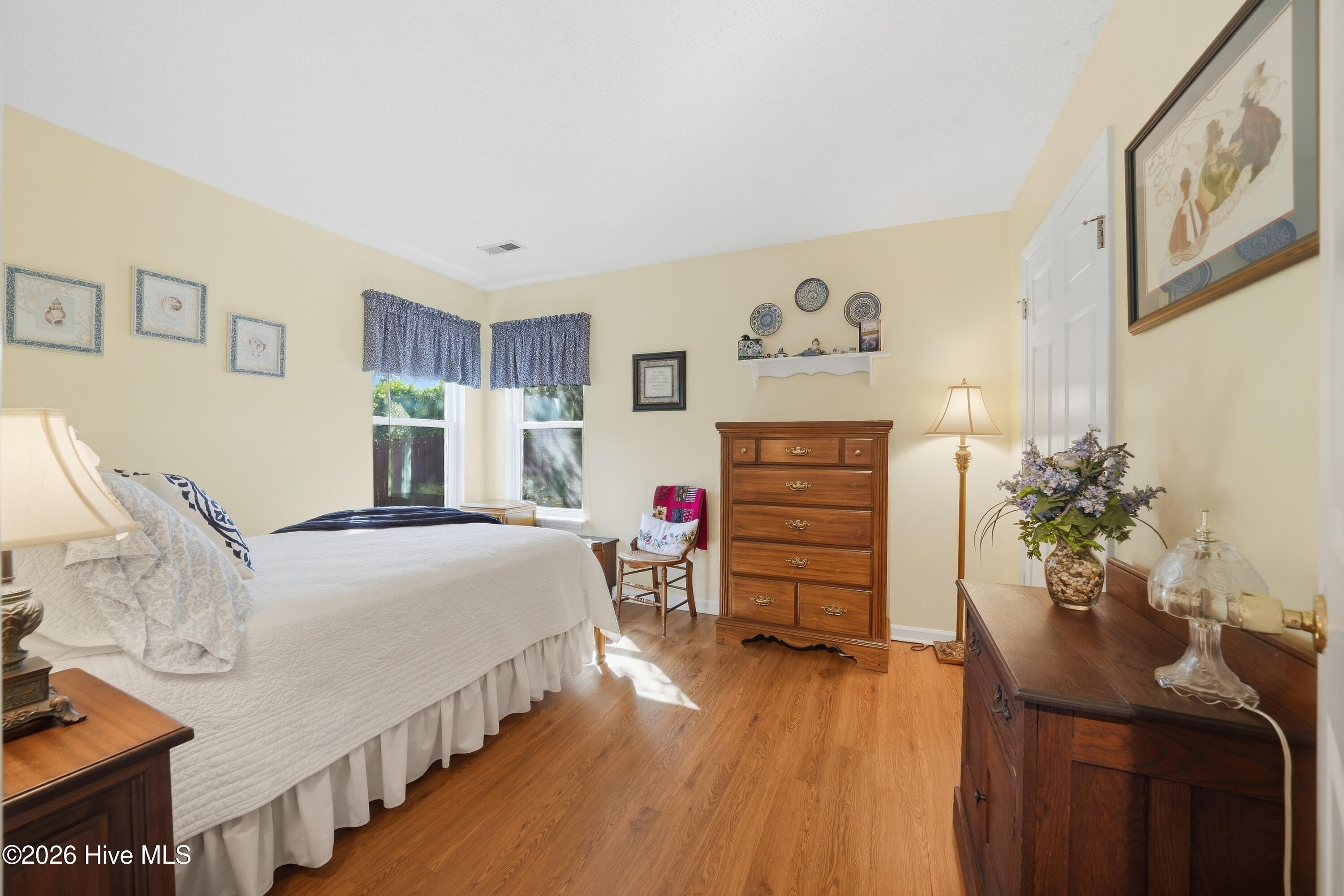 5002 Blue Grass Court Property Photo 27