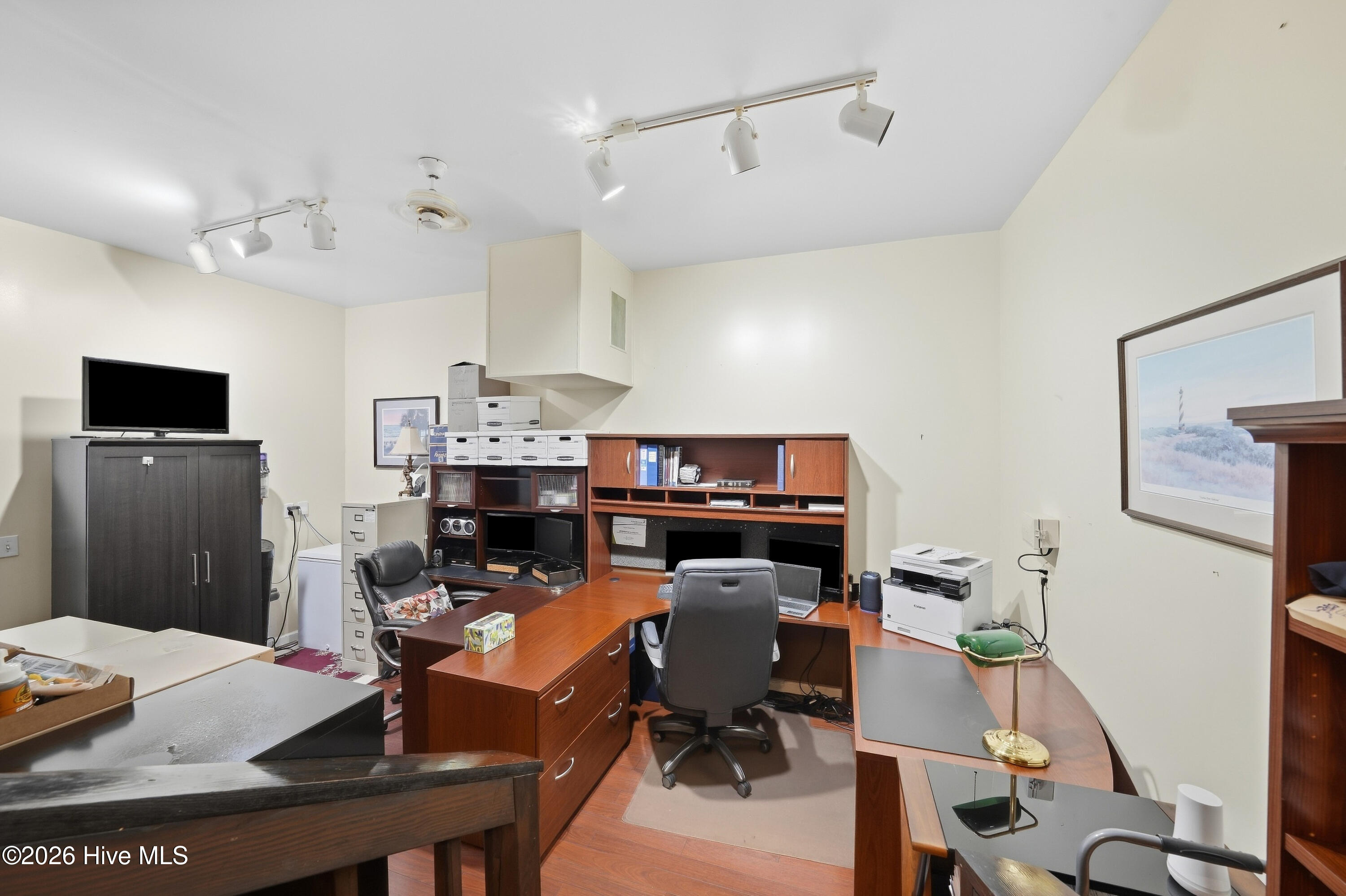 5002 Blue Grass Court Property Photo 31