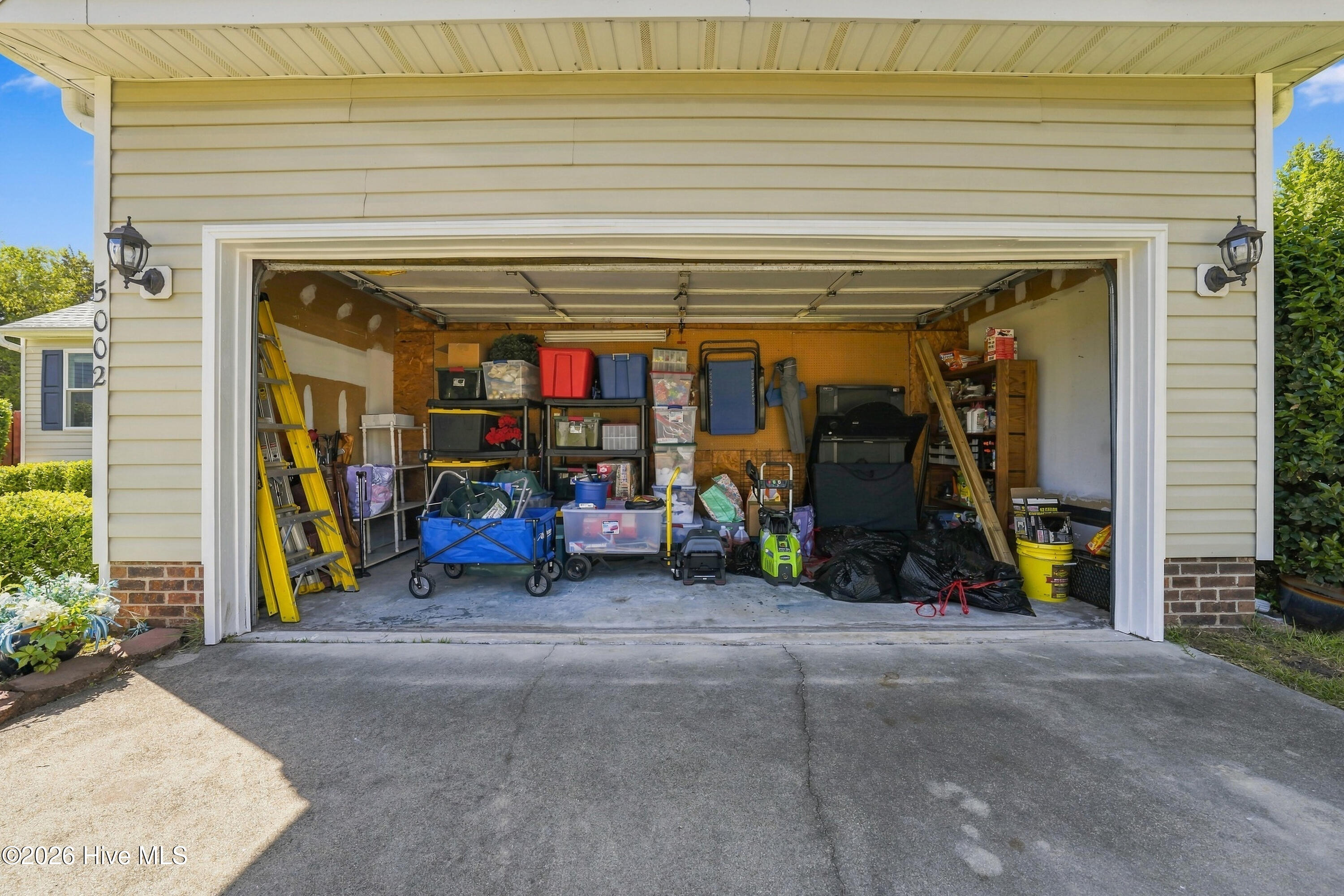 5002 Blue Grass Court Property Photo 32