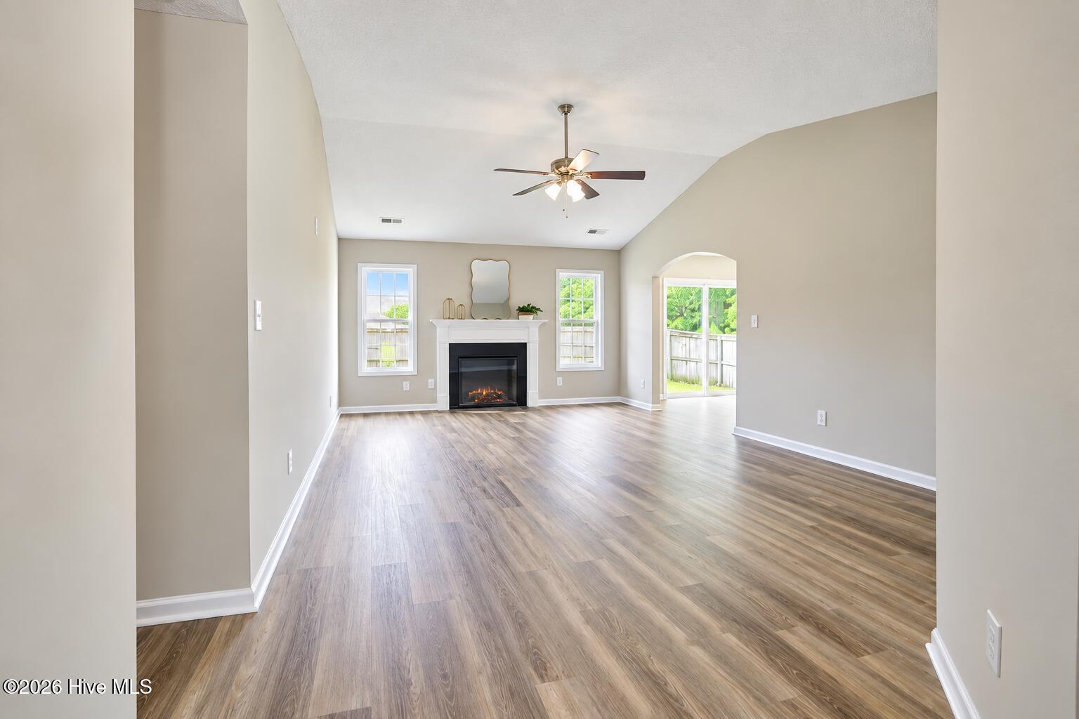 859 Dynasty Drive Property Photo 7