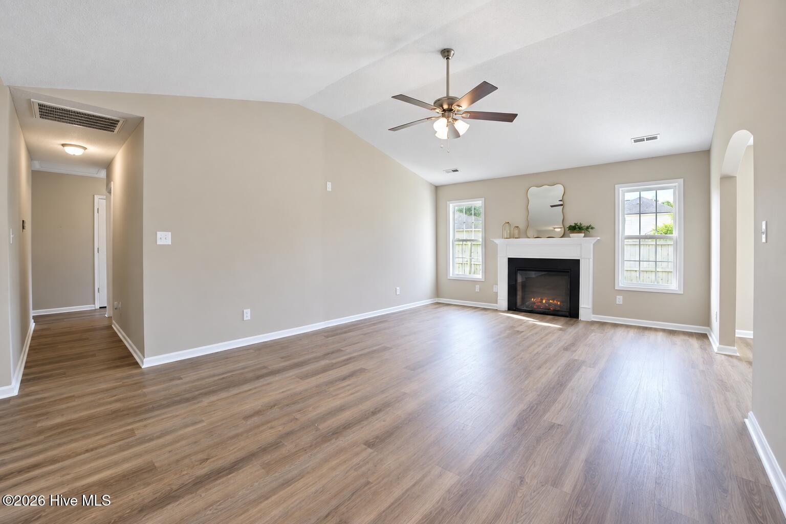 859 Dynasty Drive Property Photo 9