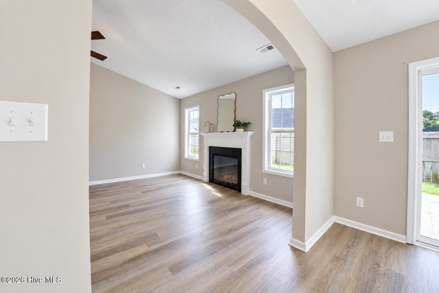 859 Dynasty Drive Property Photo 13