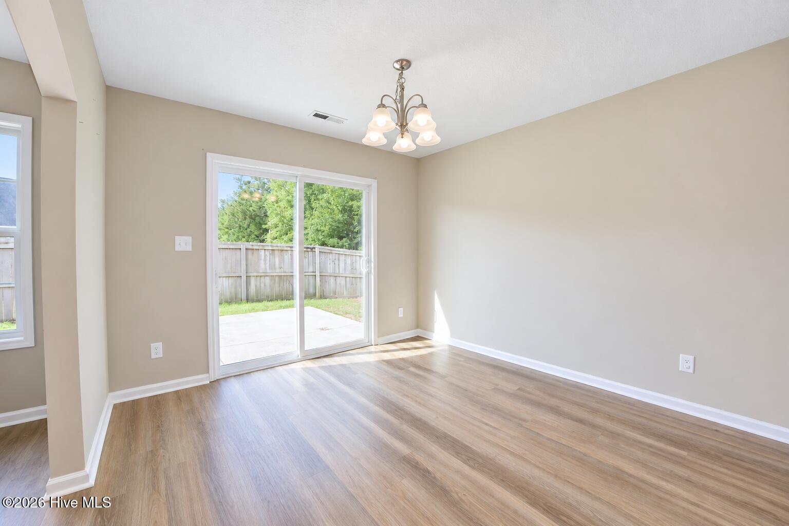 859 Dynasty Drive Property Photo 14