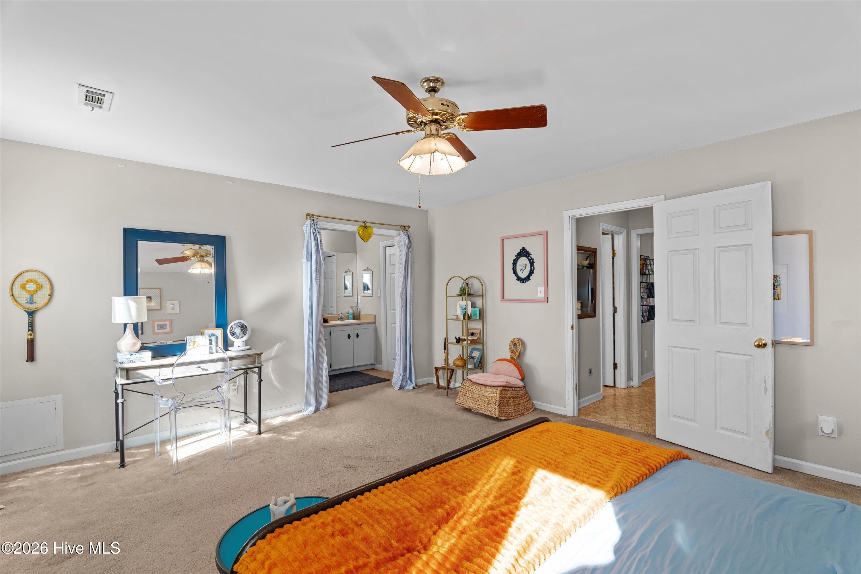 512 Waterford Drive Property Photo 40