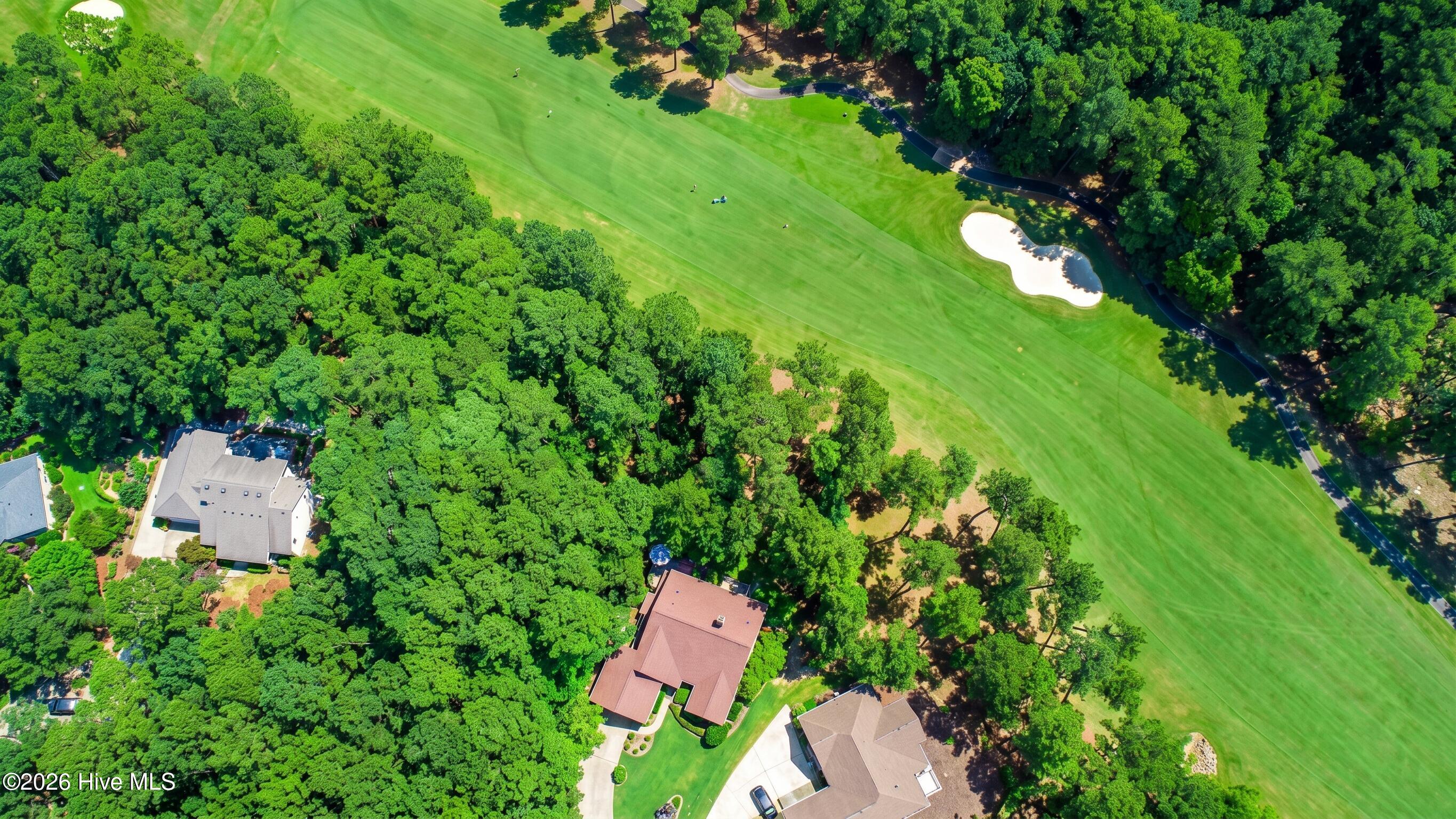 310 Divot Court Property Photo 3