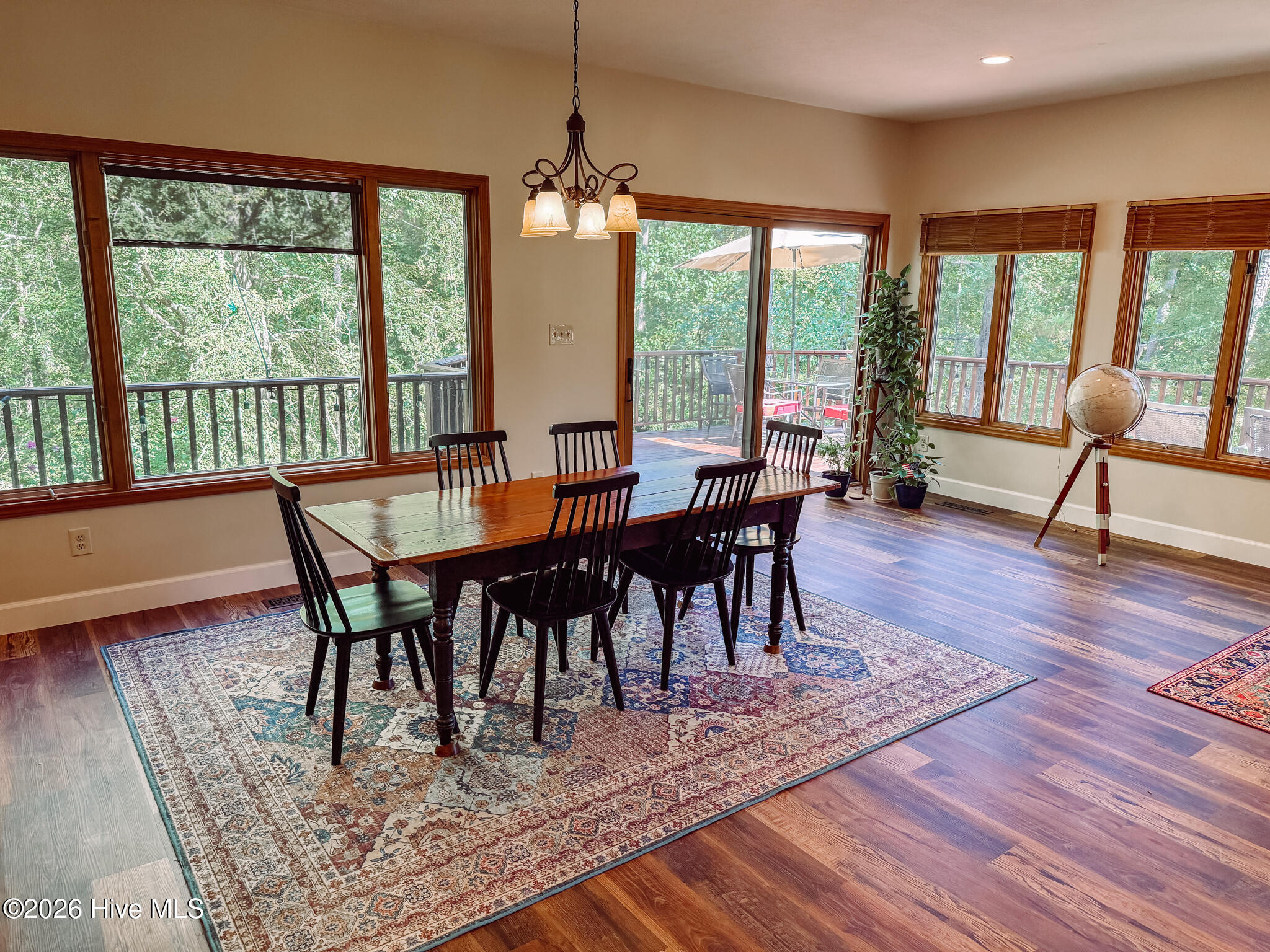 310 Divot Court Property Photo 18