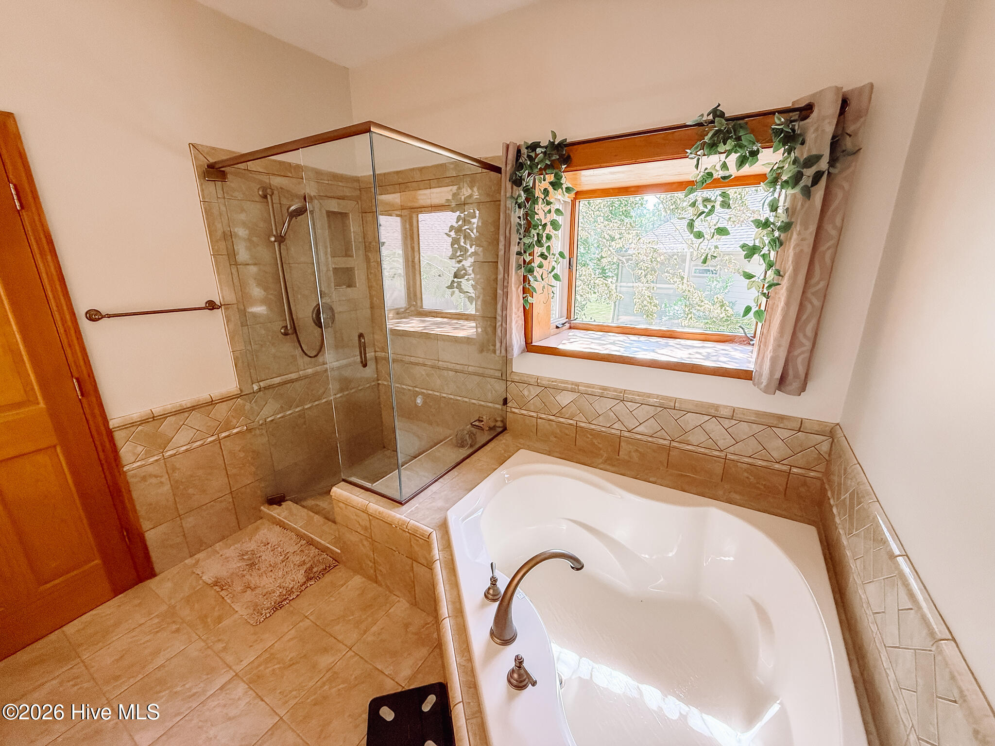 310 Divot Court Property Photo 22