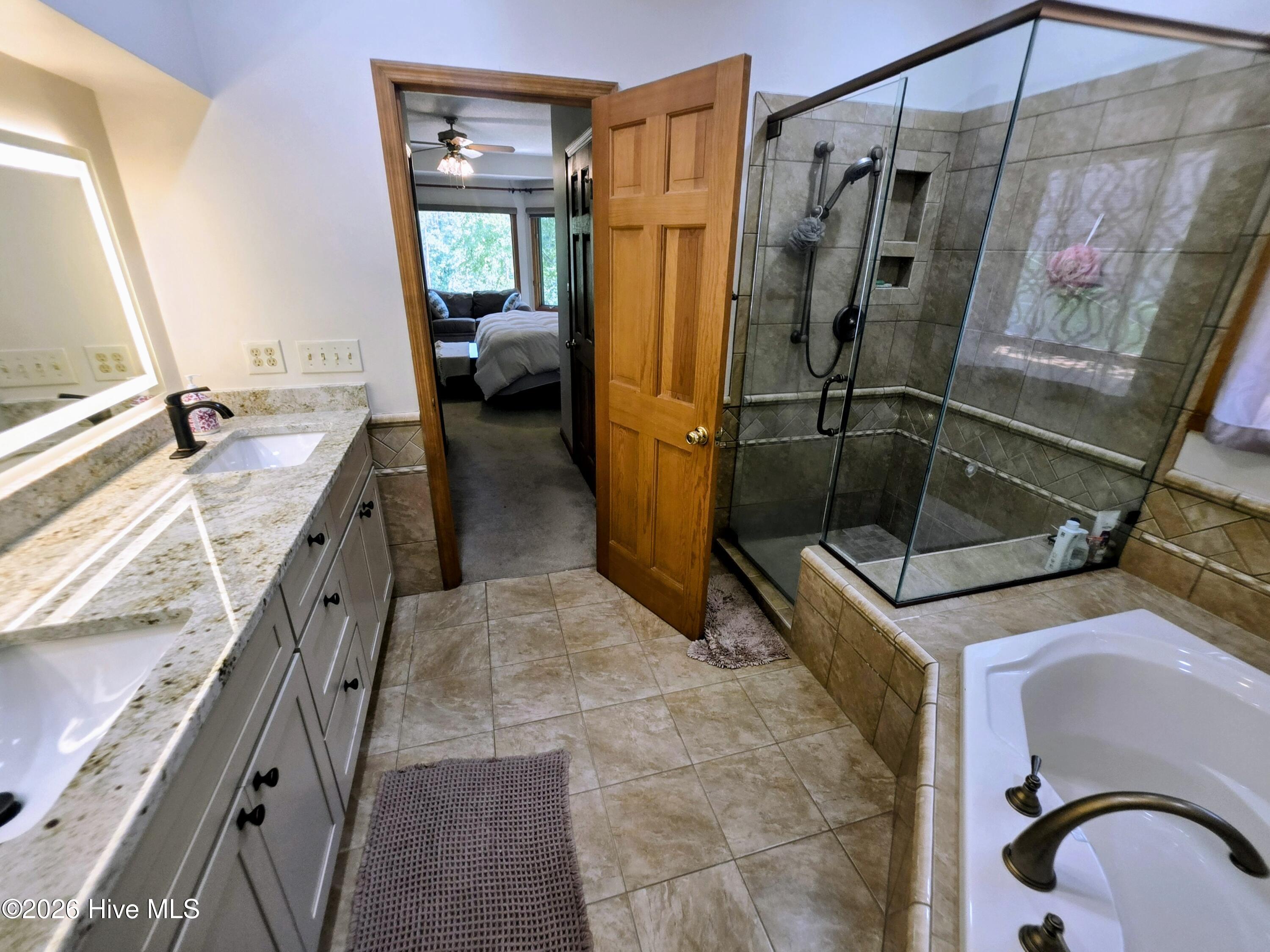 310 Divot Court Property Photo 23