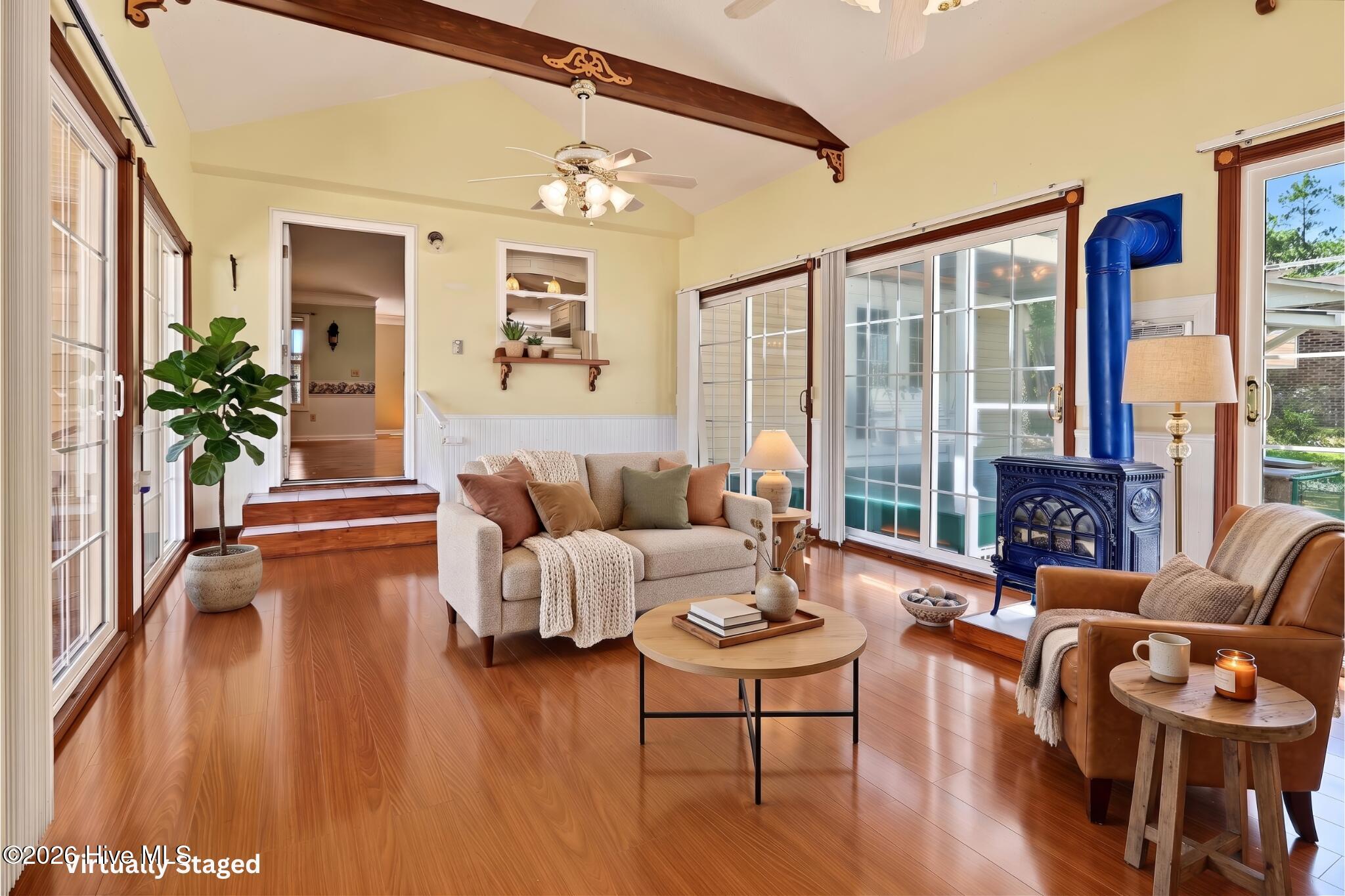 1299 N Shore Drive Property Photo 7