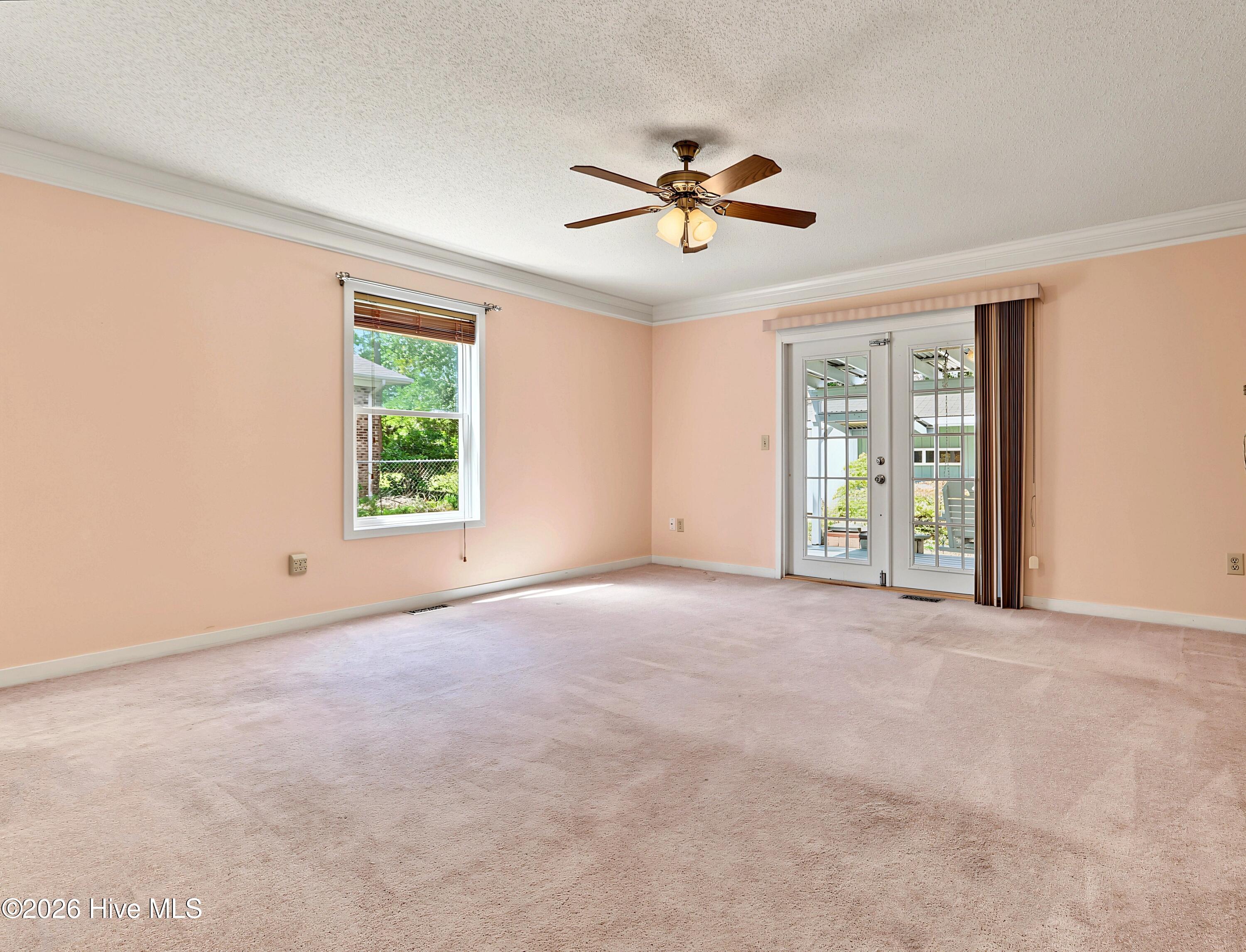 1299 N Shore Drive Property Photo 12
