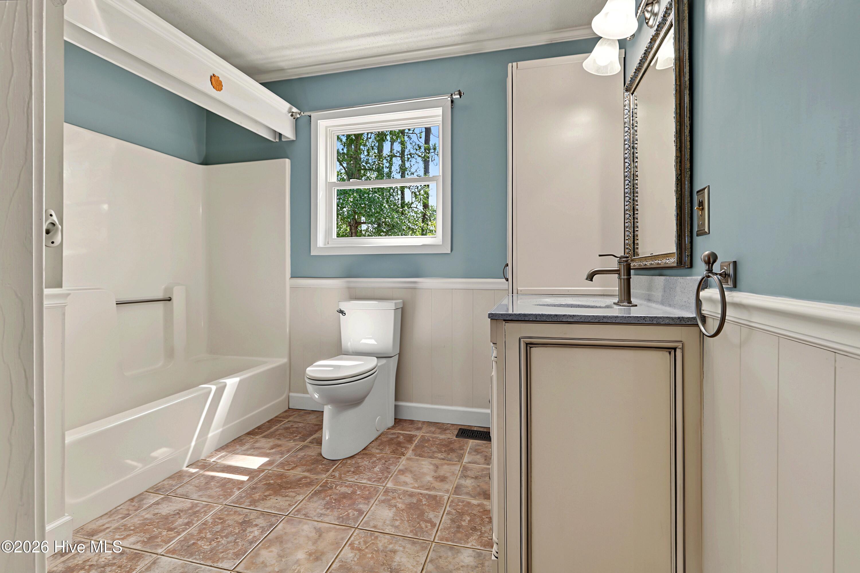 1299 N Shore Drive Property Photo 14