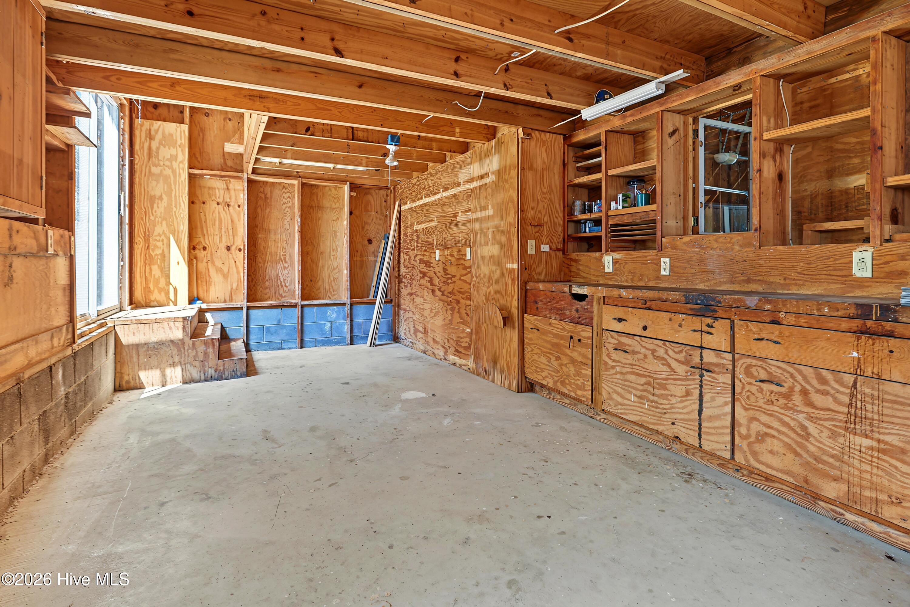 1299 N Shore Drive Property Photo 38