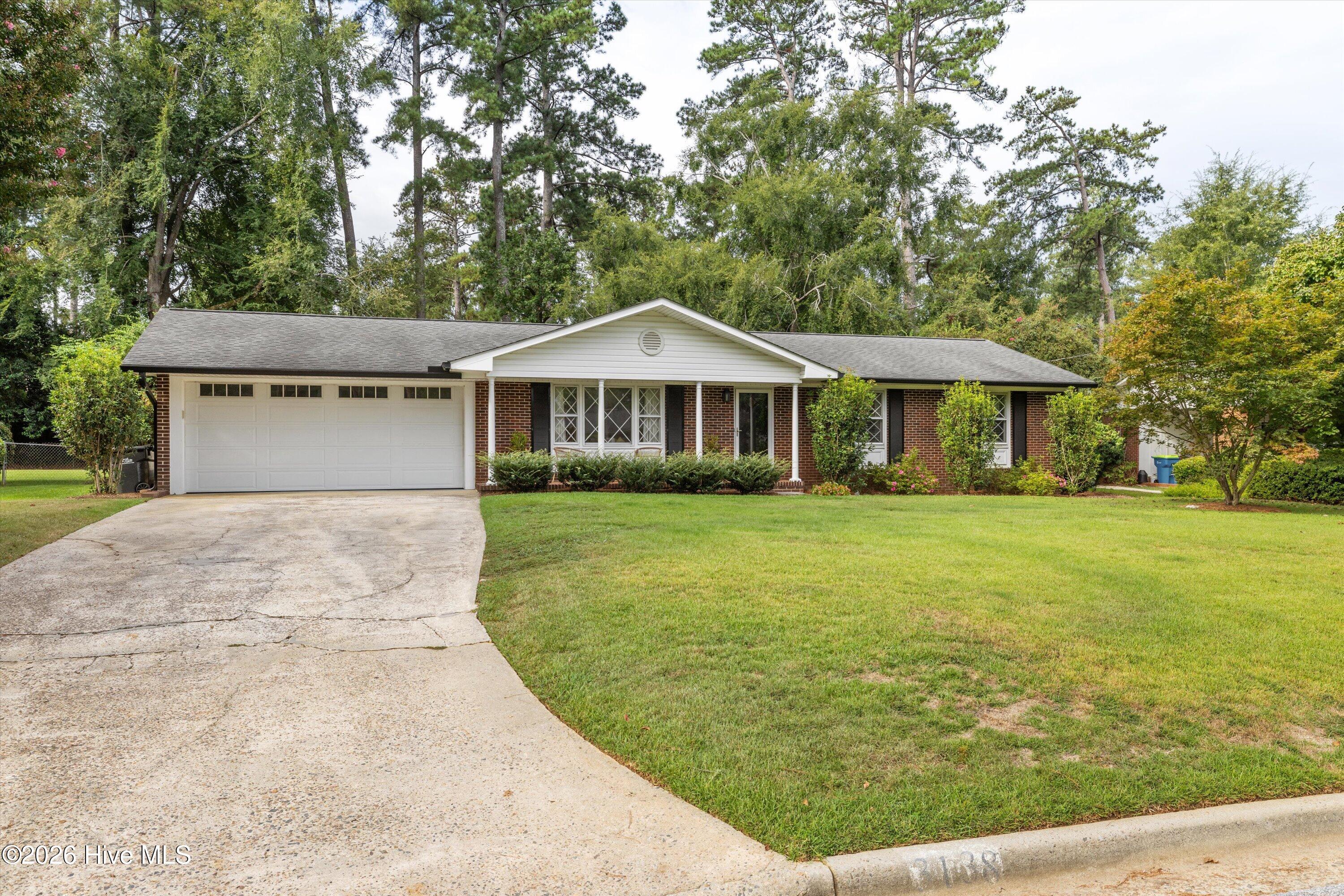 3138 Edinburgh Drive Property Photo 2