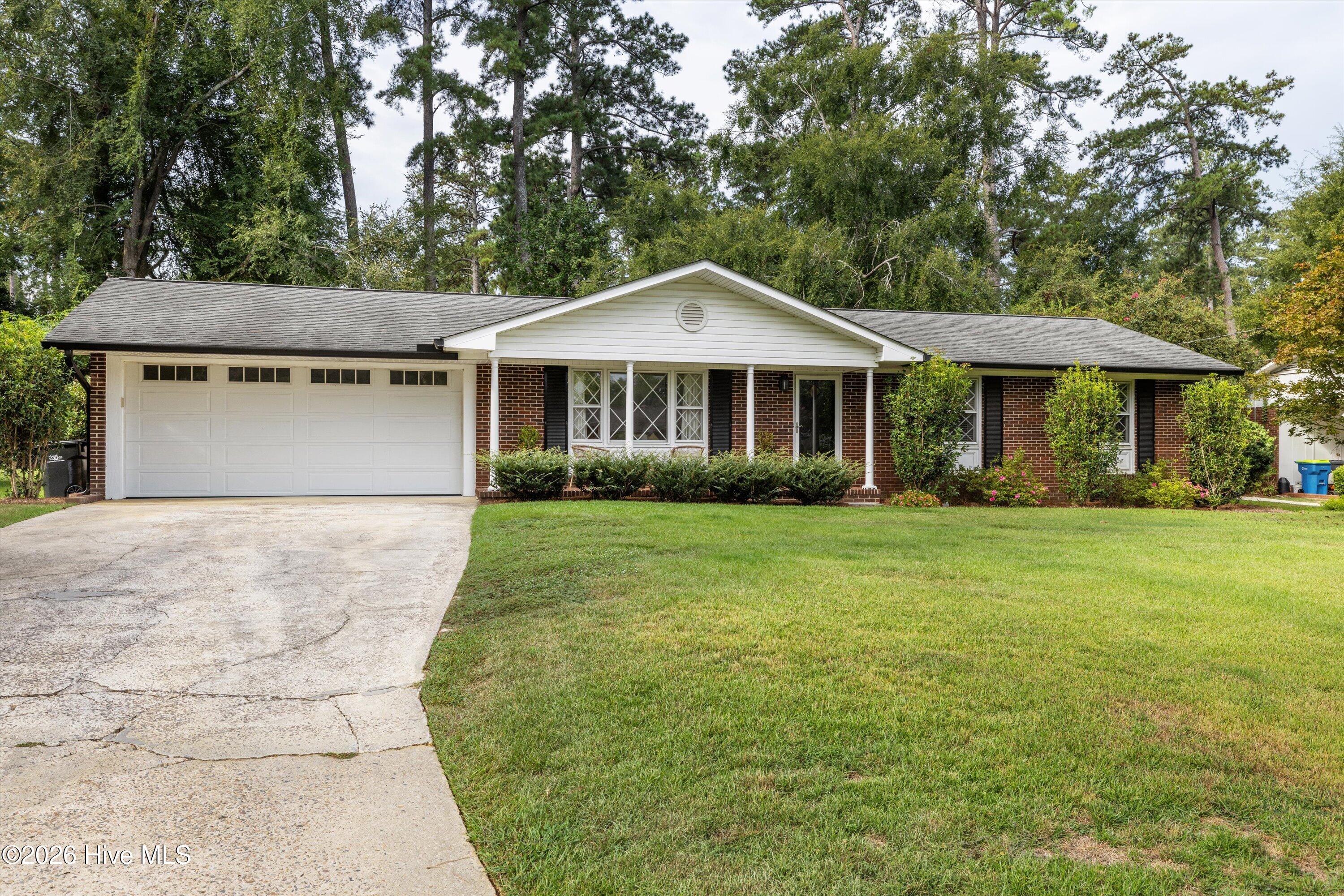 3138 Edinburgh Drive Property Photo 3