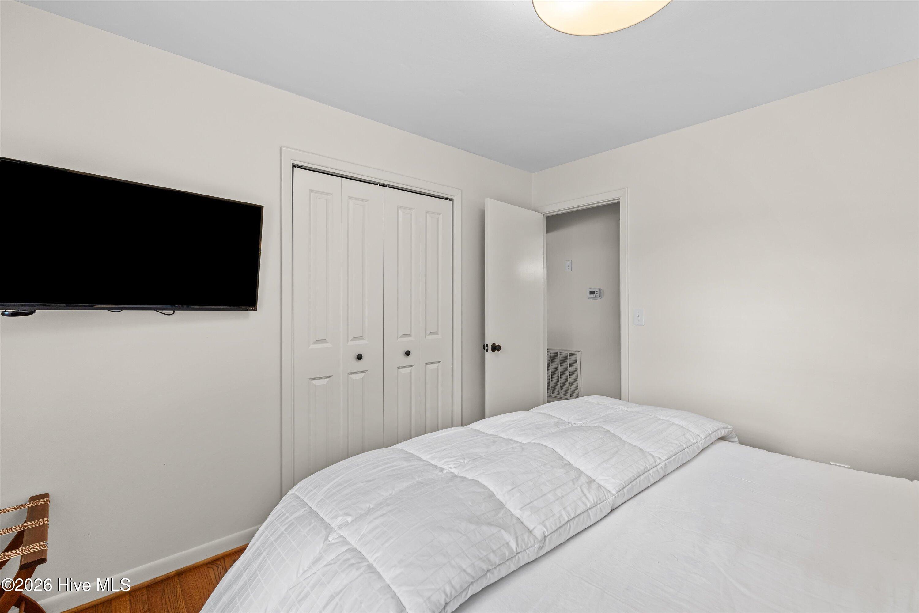 3138 Edinburgh Drive Property Photo 11