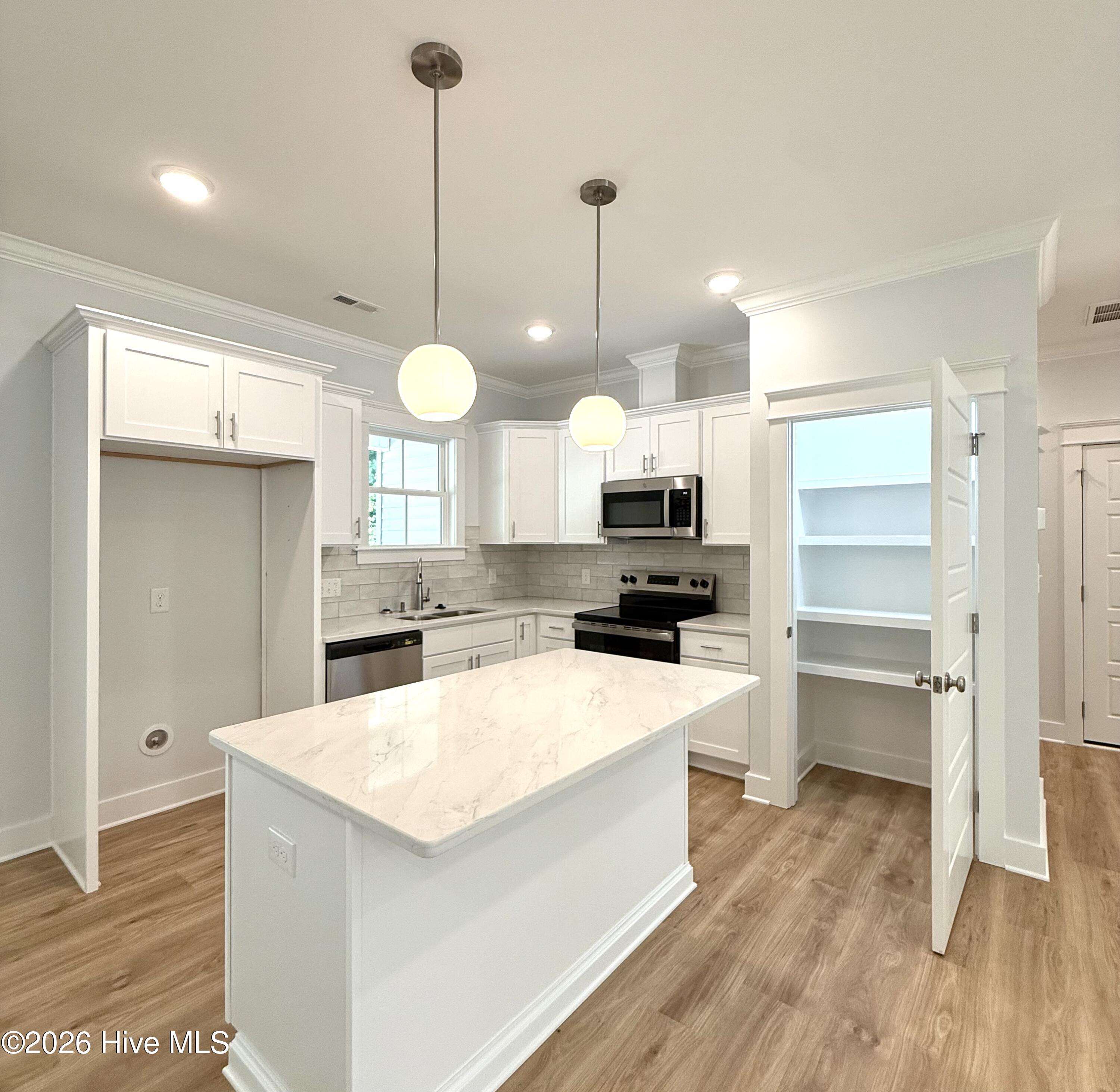 200 S Dimock Road Property Photo 16