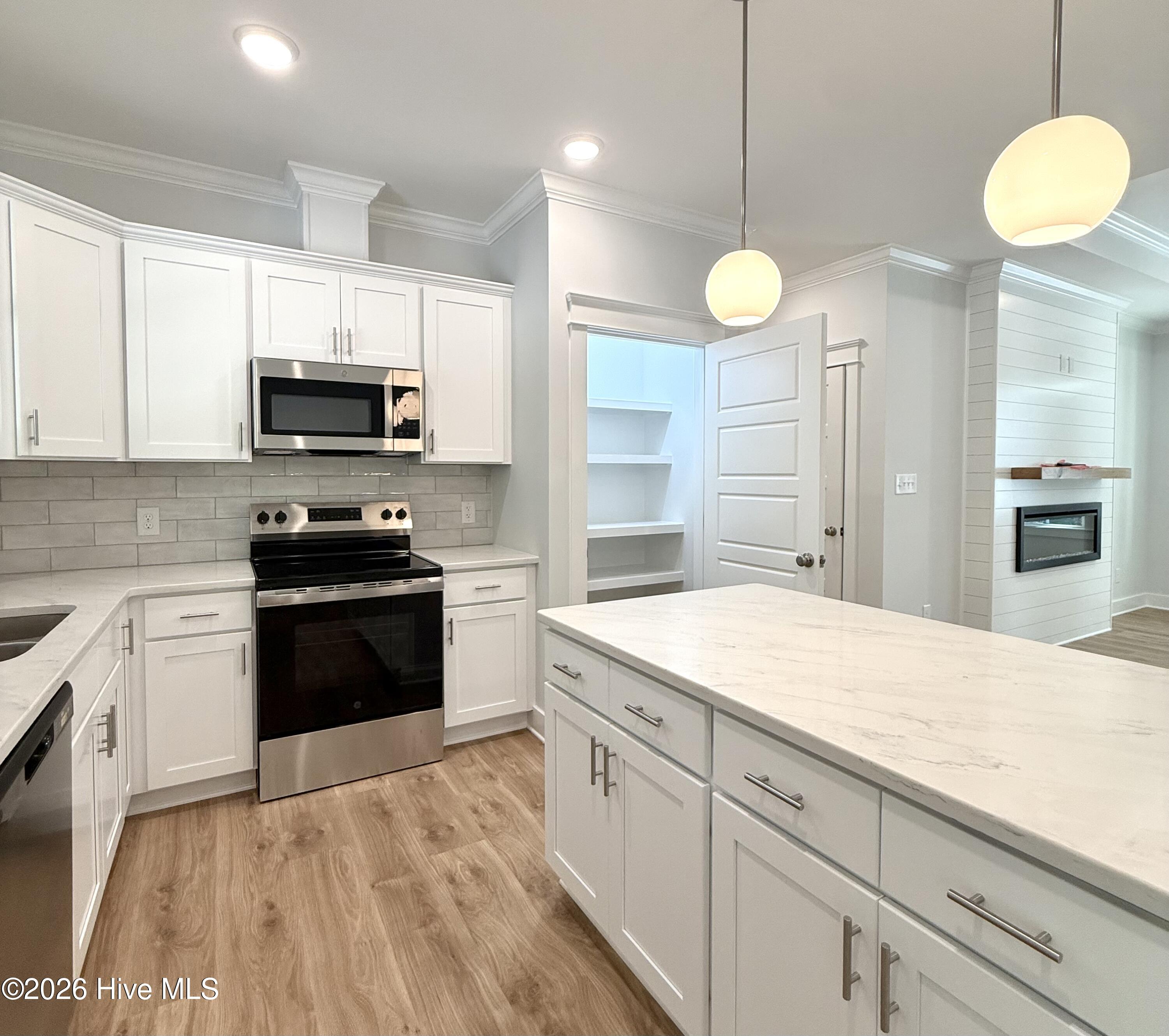 200 S Dimock Road Property Photo 17
