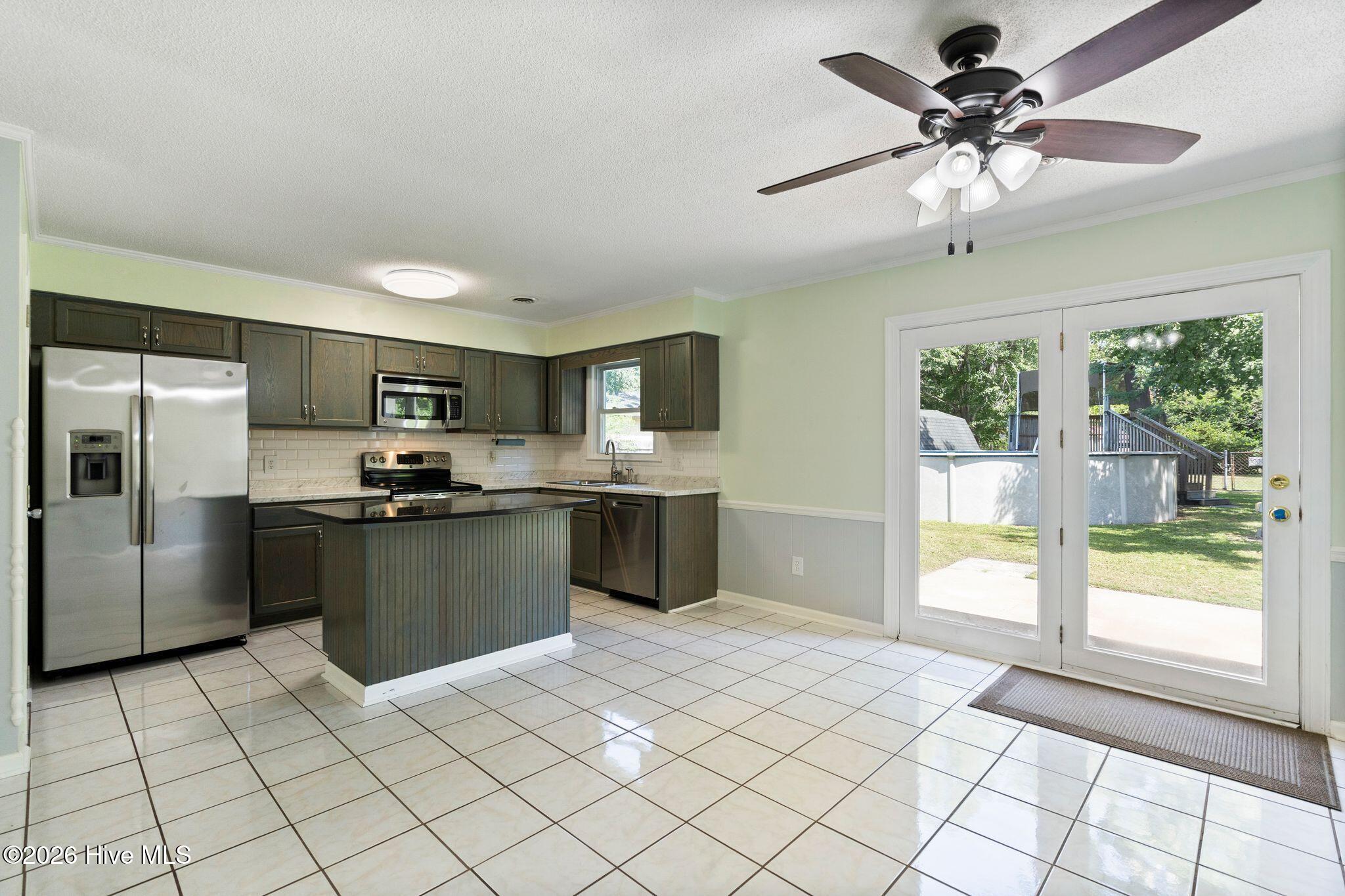 514 Plymouth Drive Property Photo 9