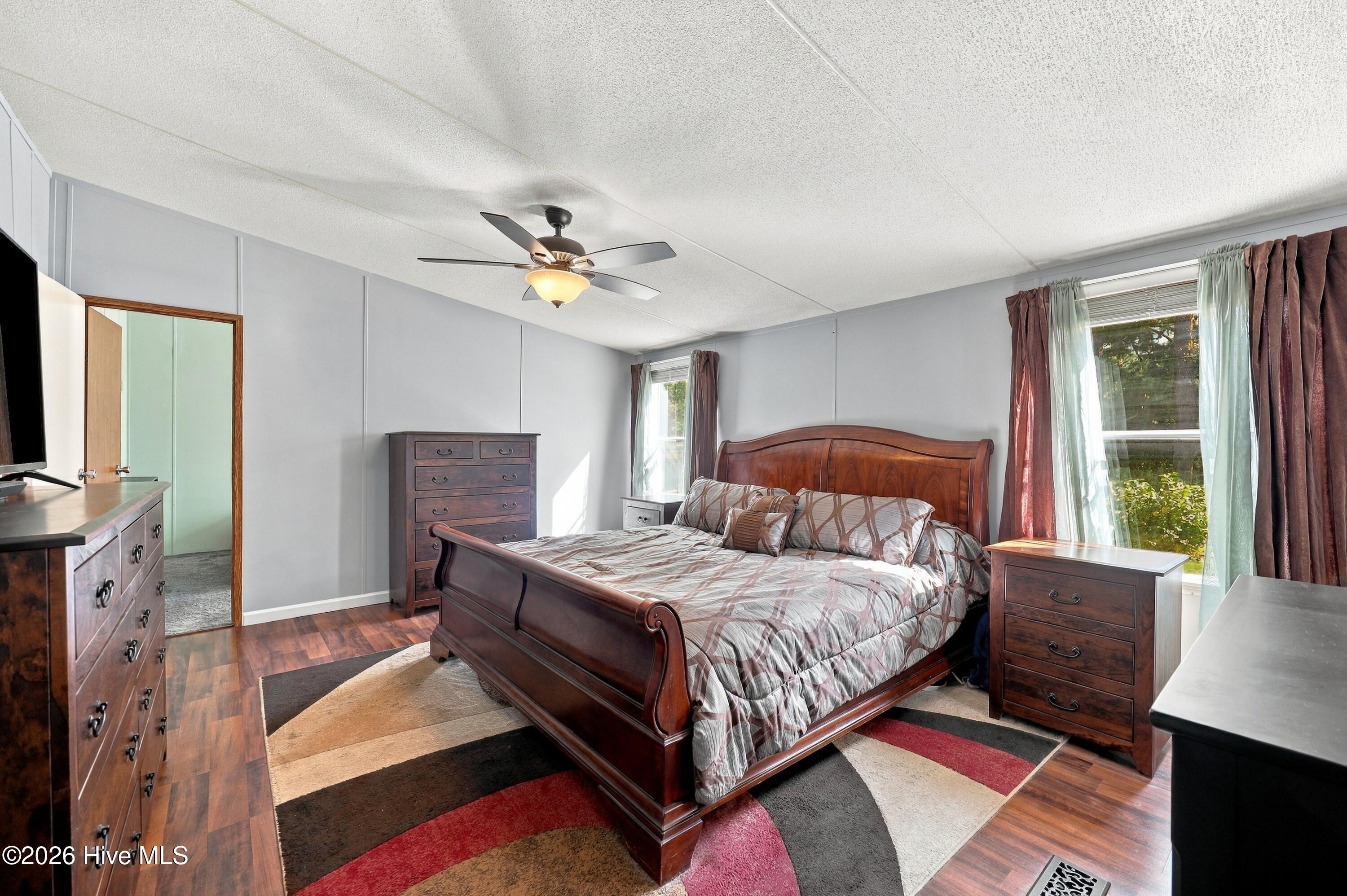 683 Bay Harbor Drive Property Photo 11