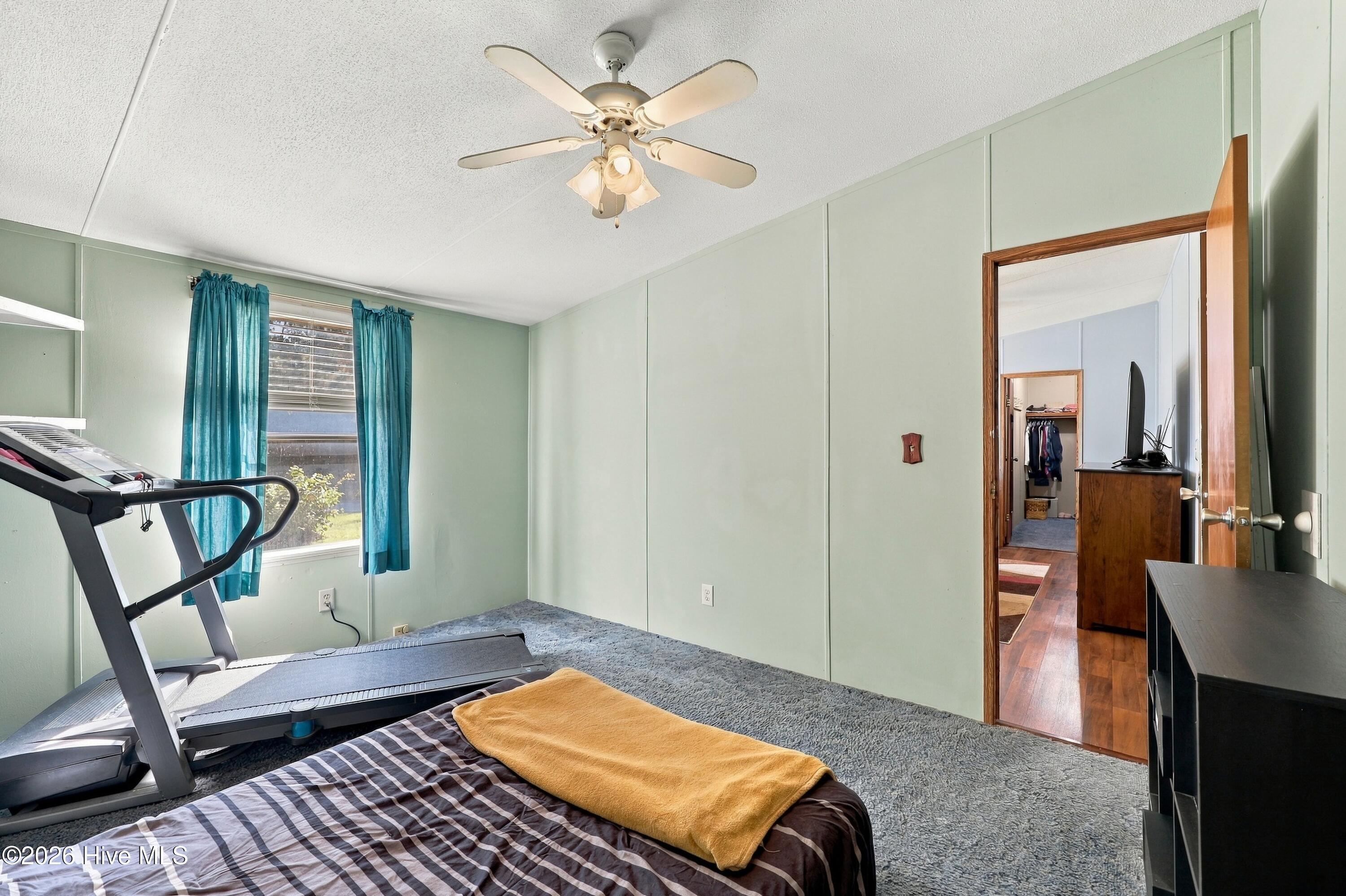 683 Bay Harbor Drive Property Photo 16