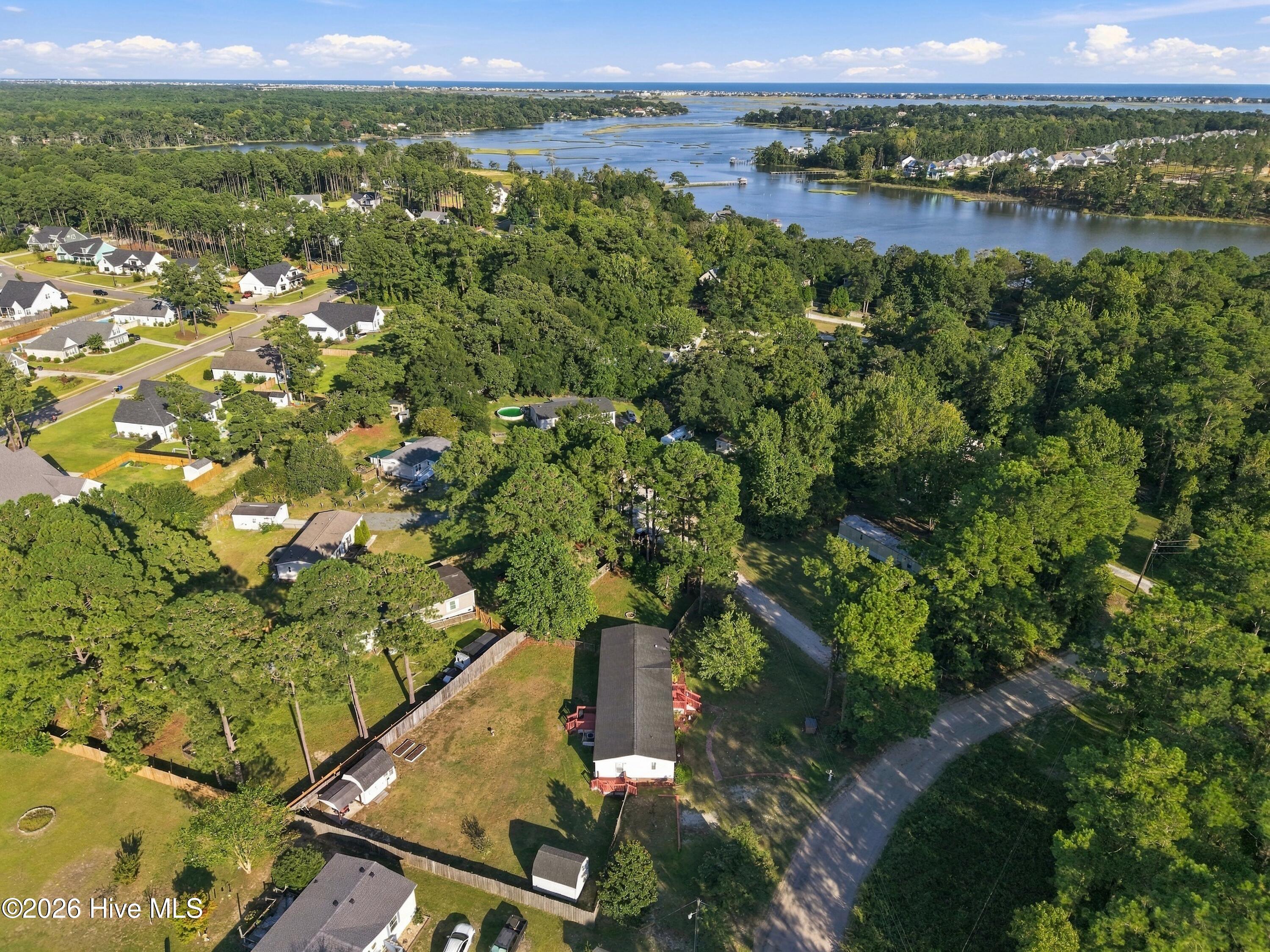 683 Bay Harbor Drive Property Photo 36