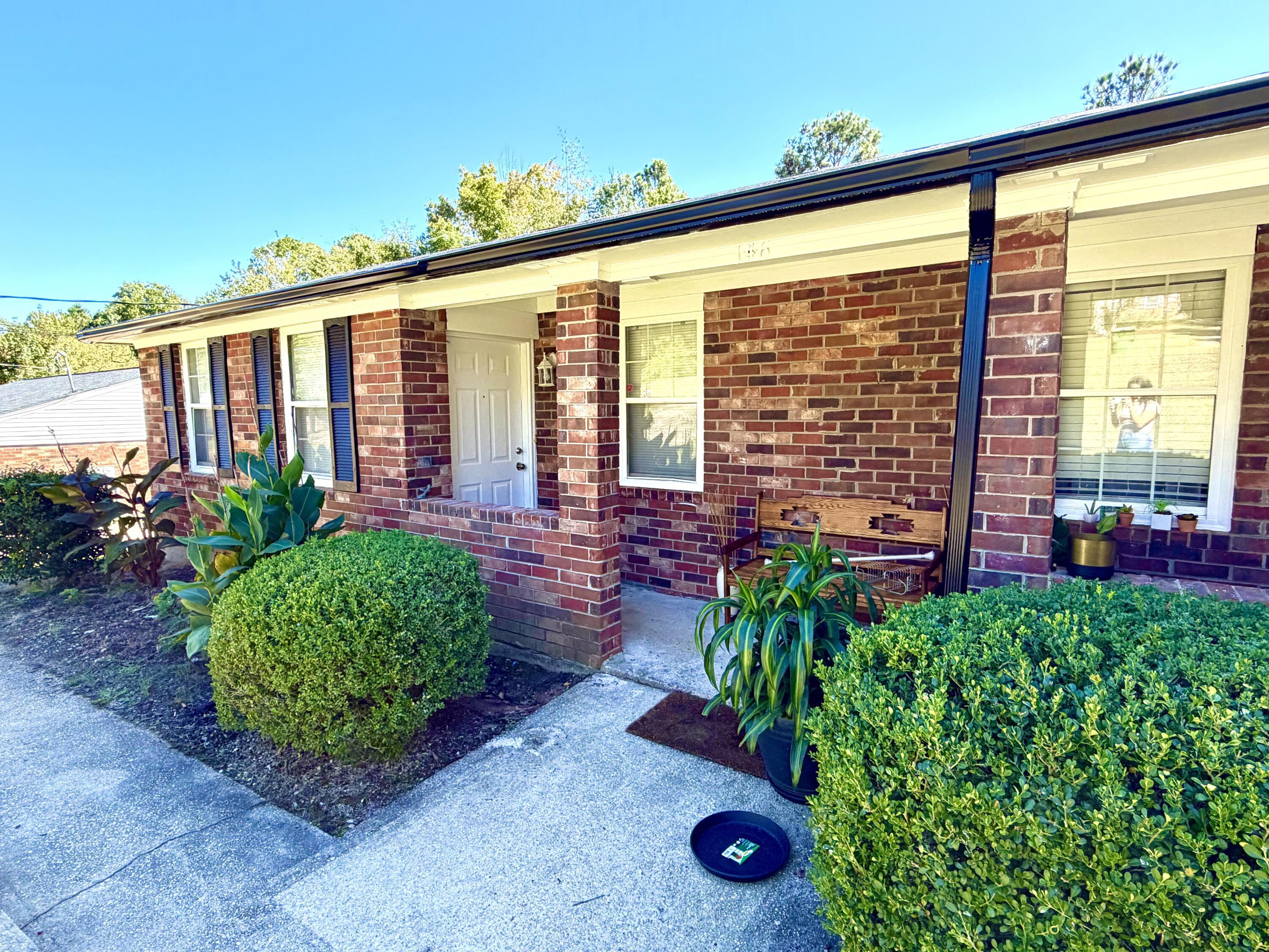 146 Stoneybrooks Place Property Photo 4