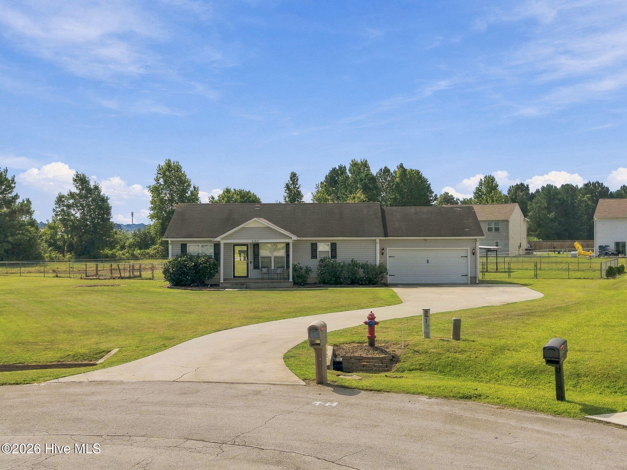 2103 Deerwood Lane Property Photo 4