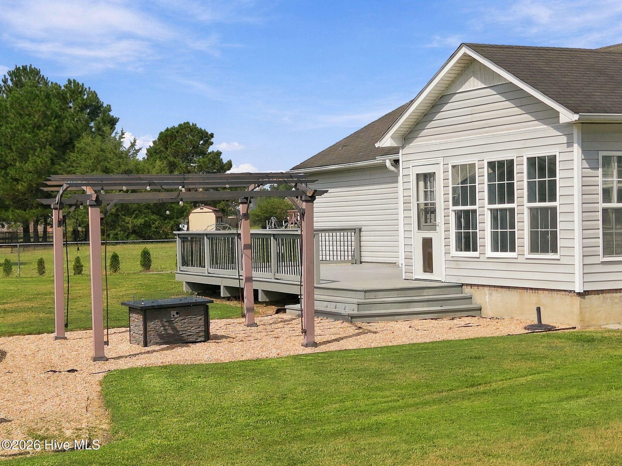 2103 Deerwood Lane Property Photo 14