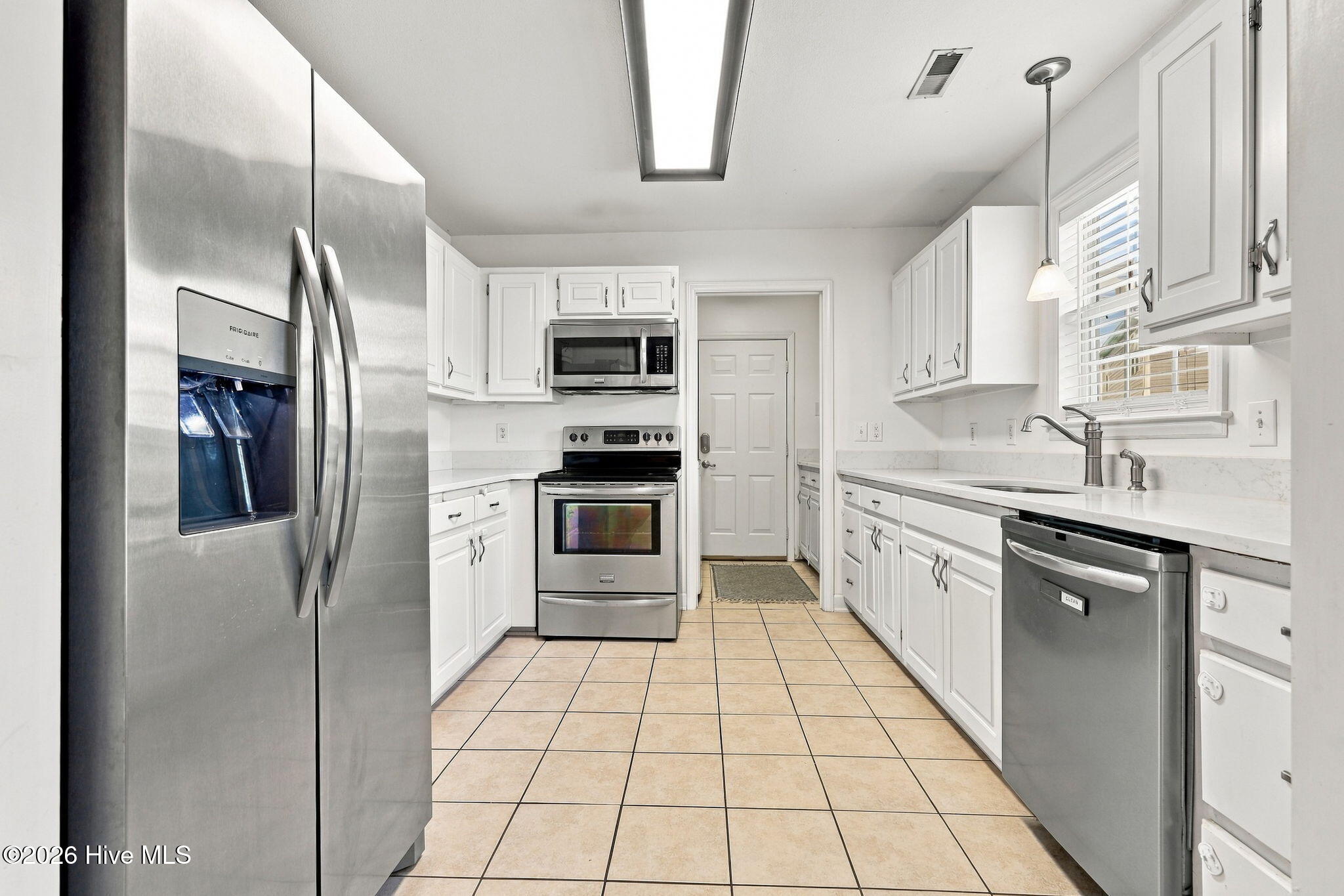 2103 Deerwood Lane Property Photo 29