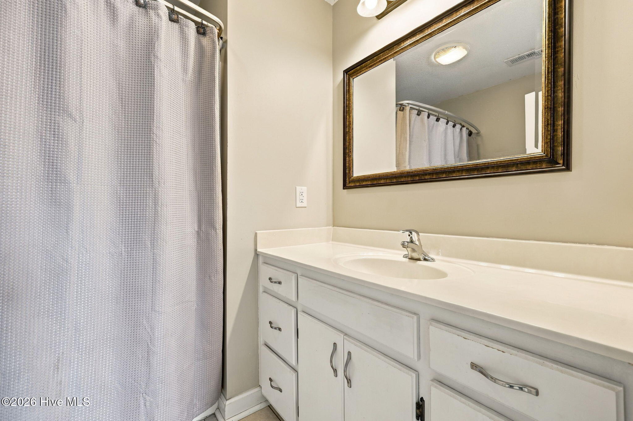 2103 Deerwood Lane Property Photo 39