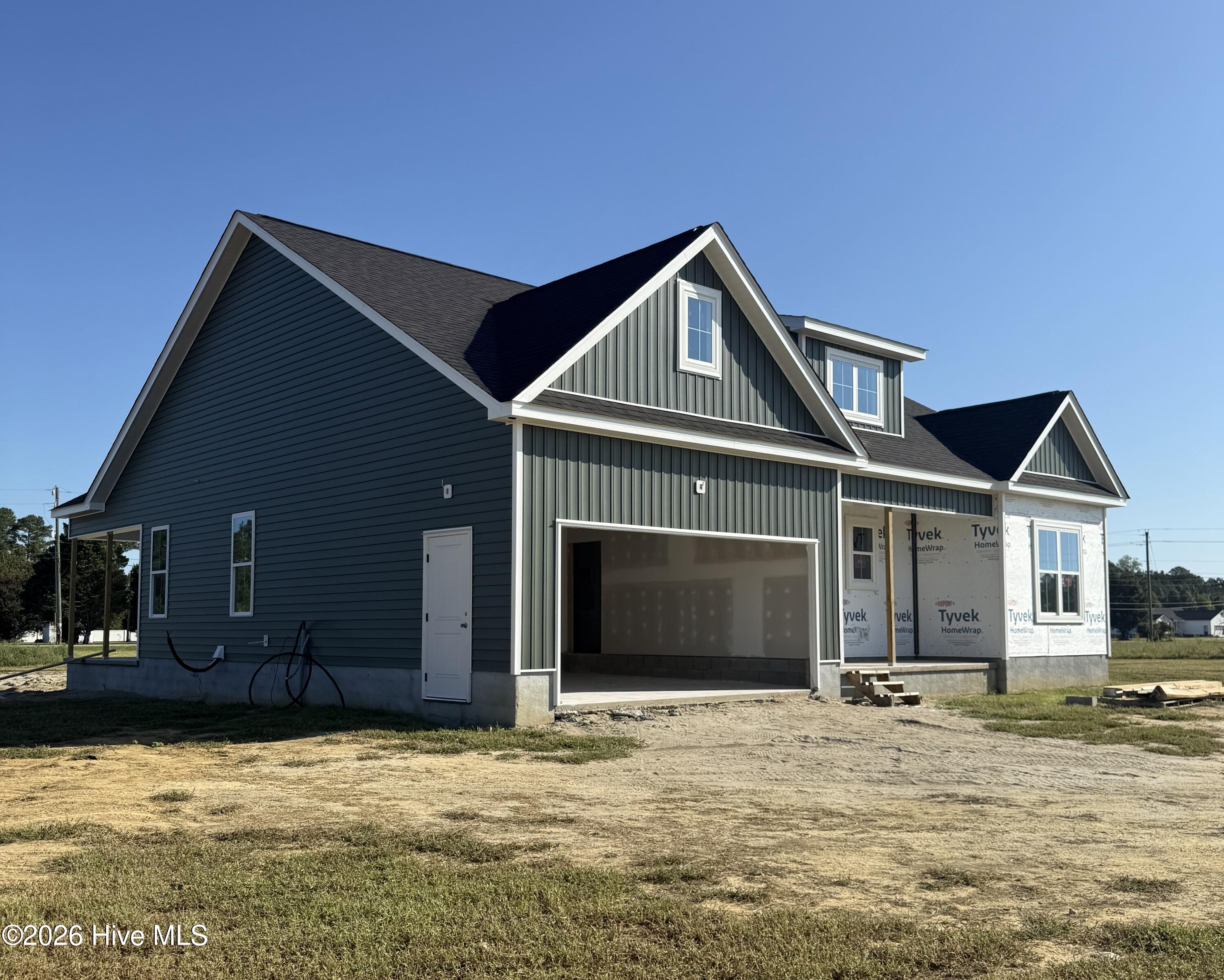 826 Cleo Road Property Photo 1