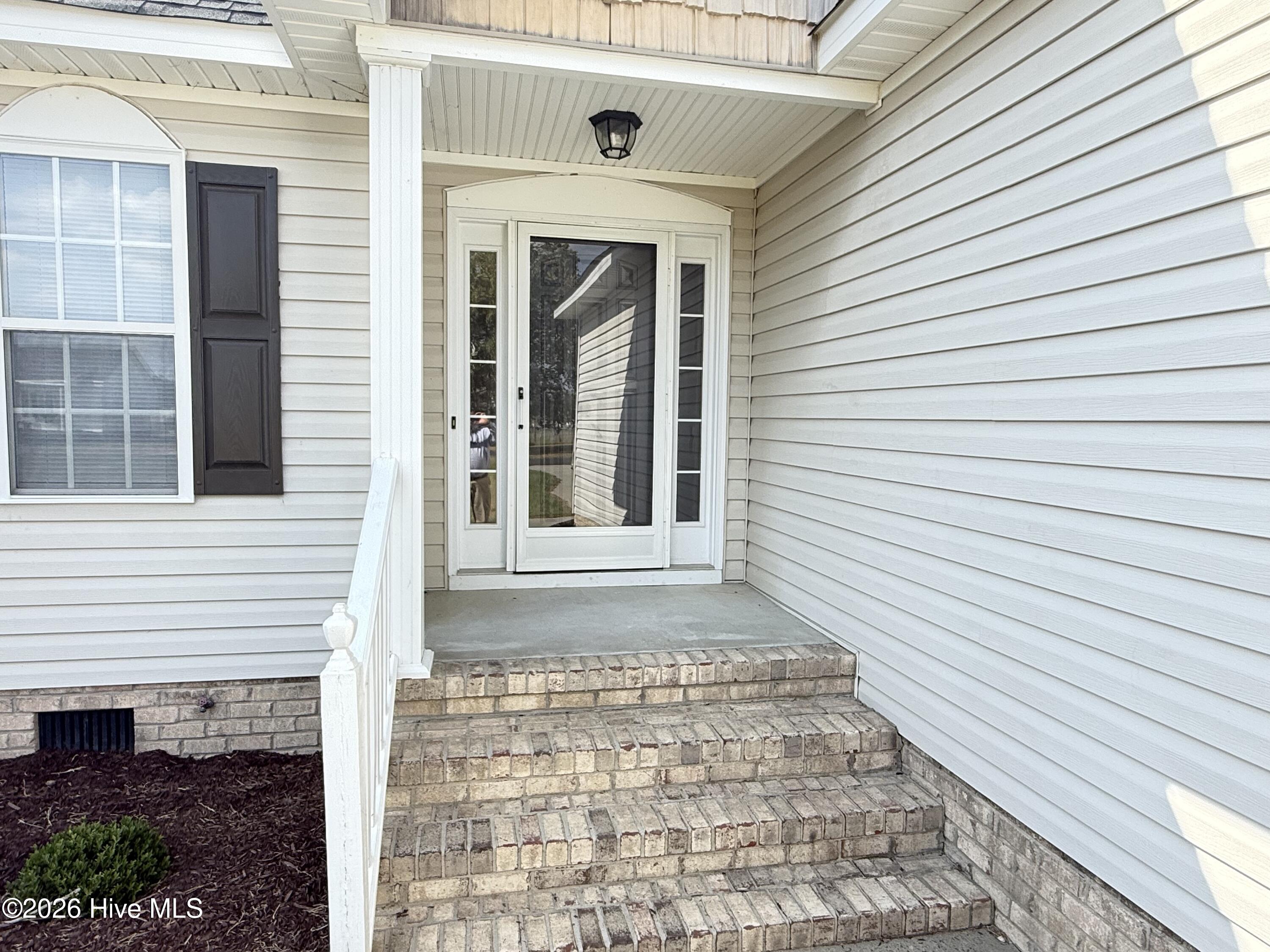 109 Willowbrook Drive Property Photo 32