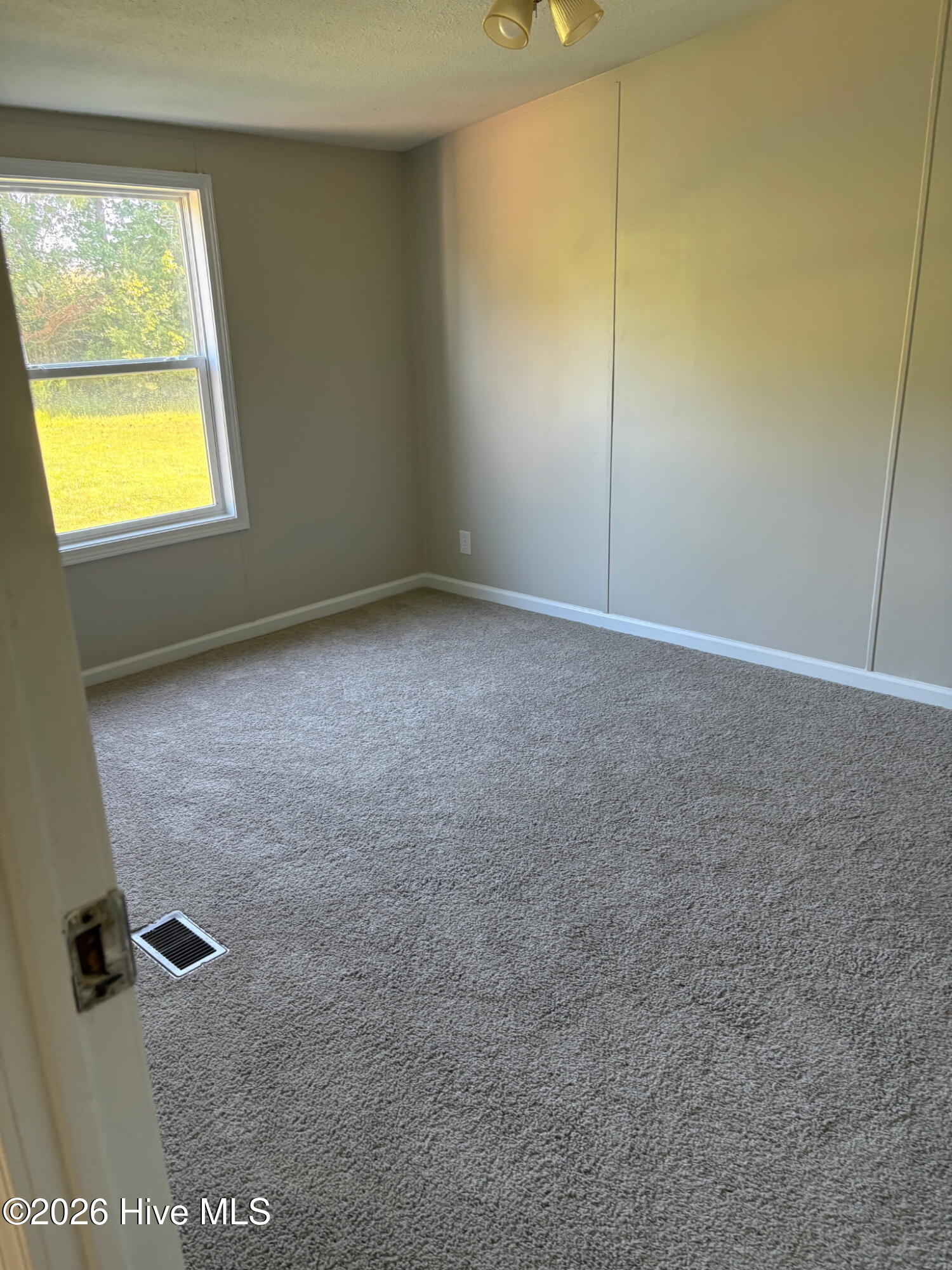 445 Pate Road Property Photo 8