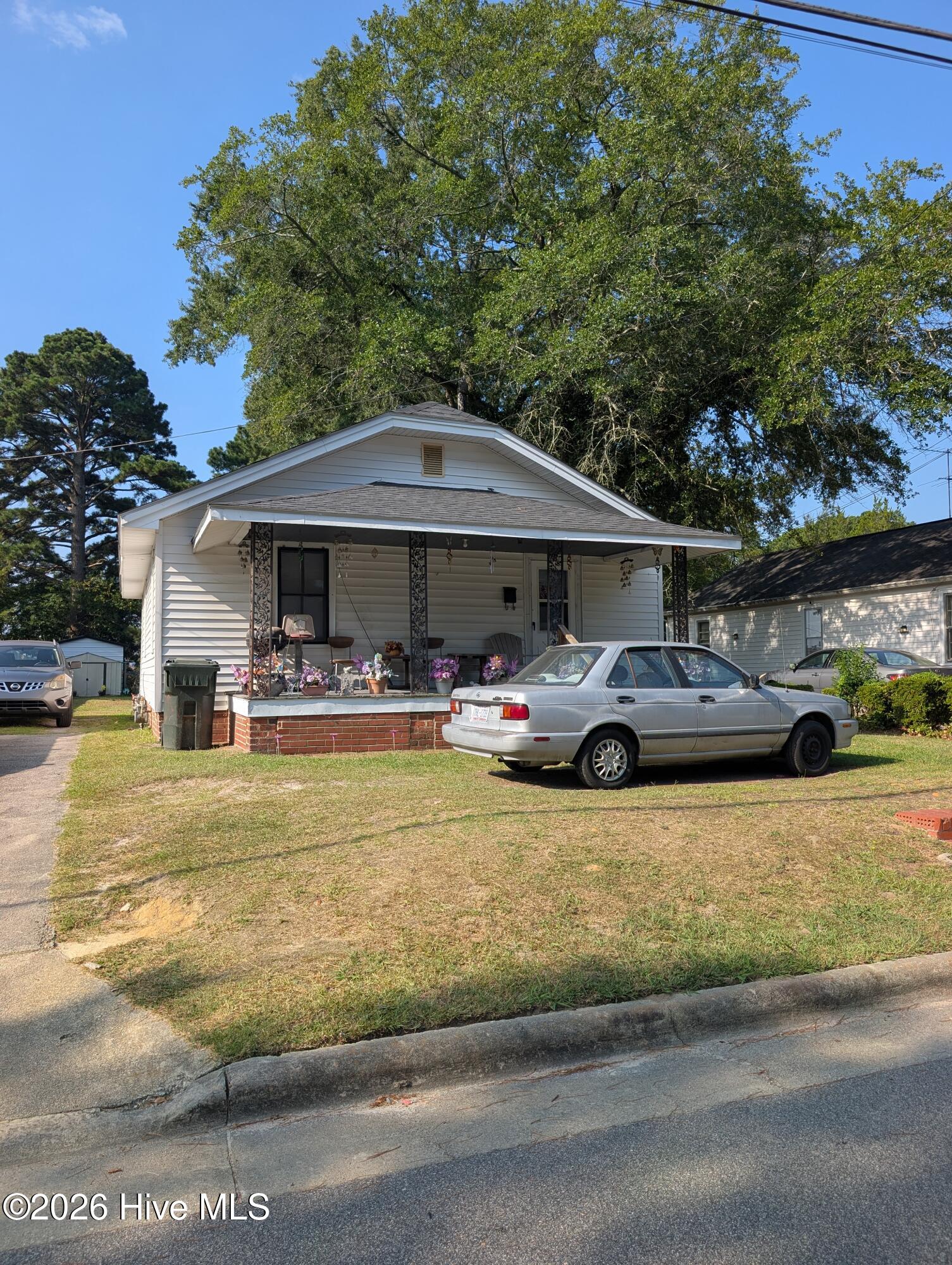 807 Randolph Street S Property Photo 1