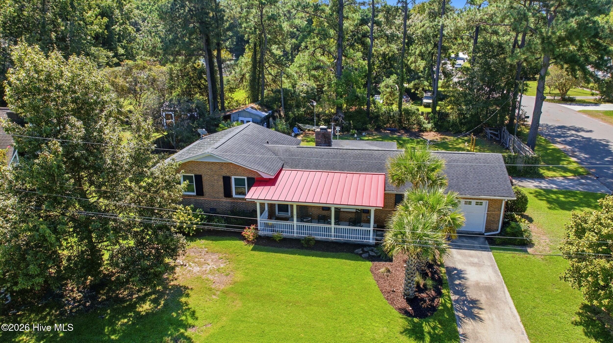 135 Disney Drive Property Photo 1