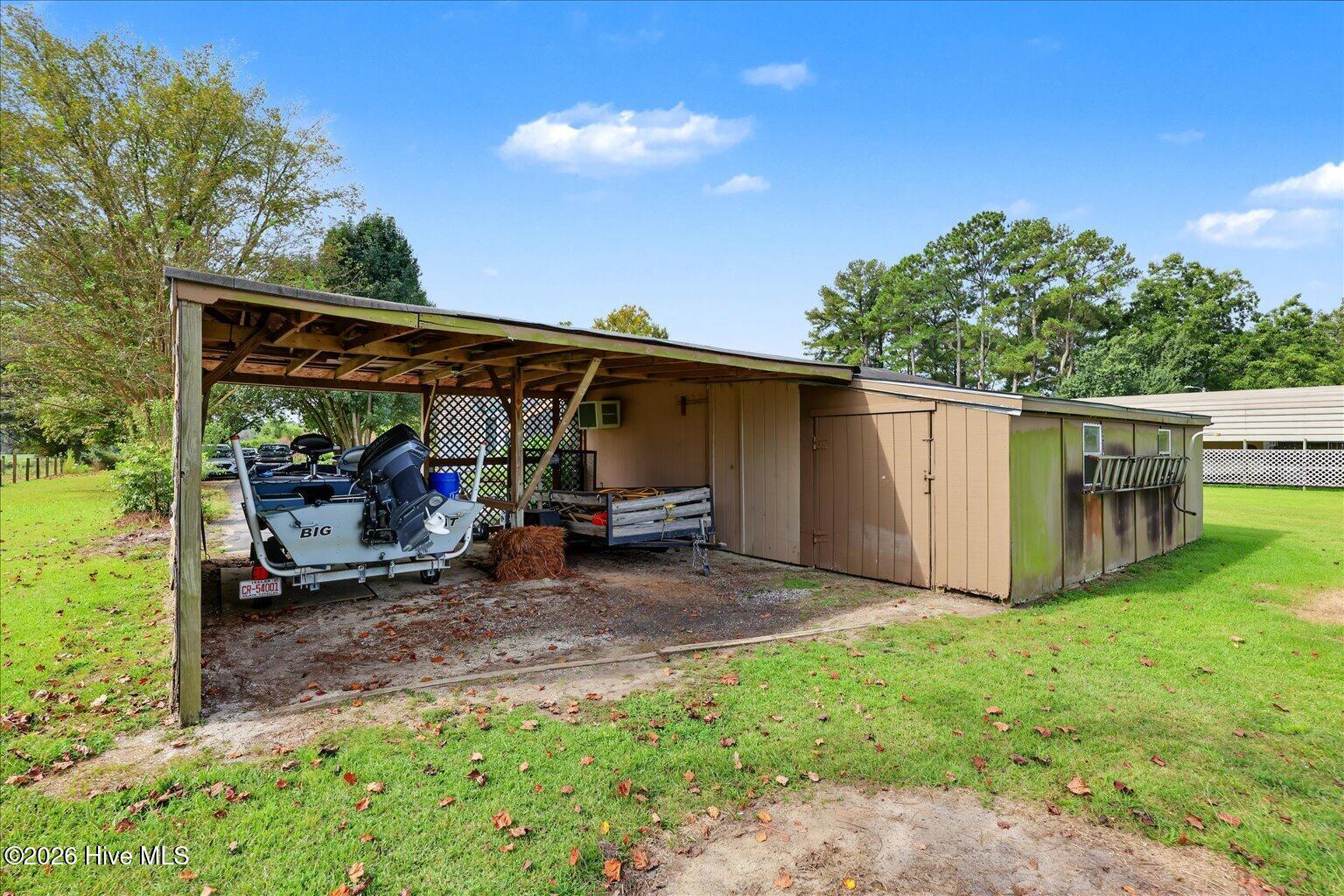 2199 Carolina 111 Property Photo 9