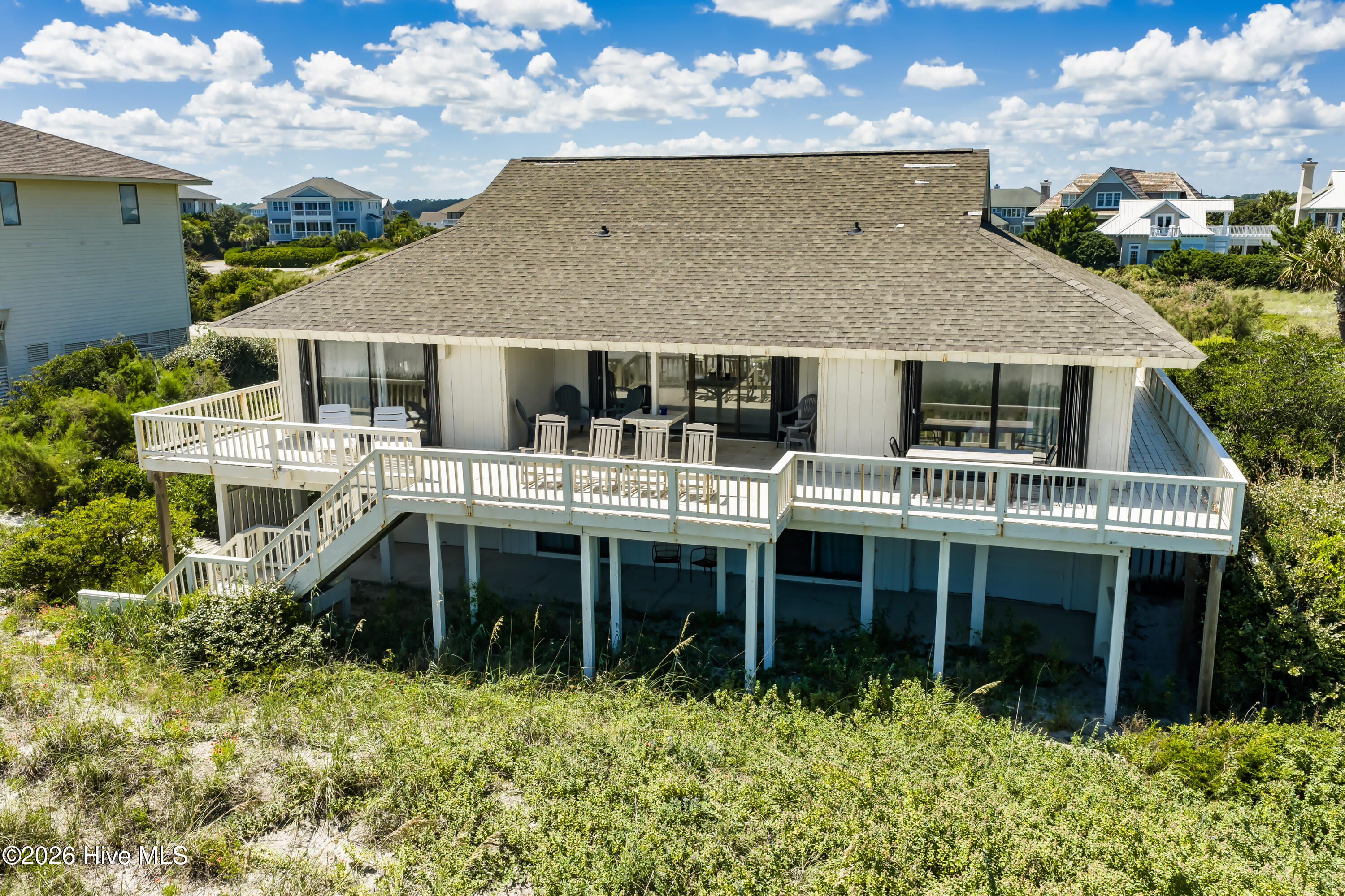 138 Beach Road S Property Photo 3